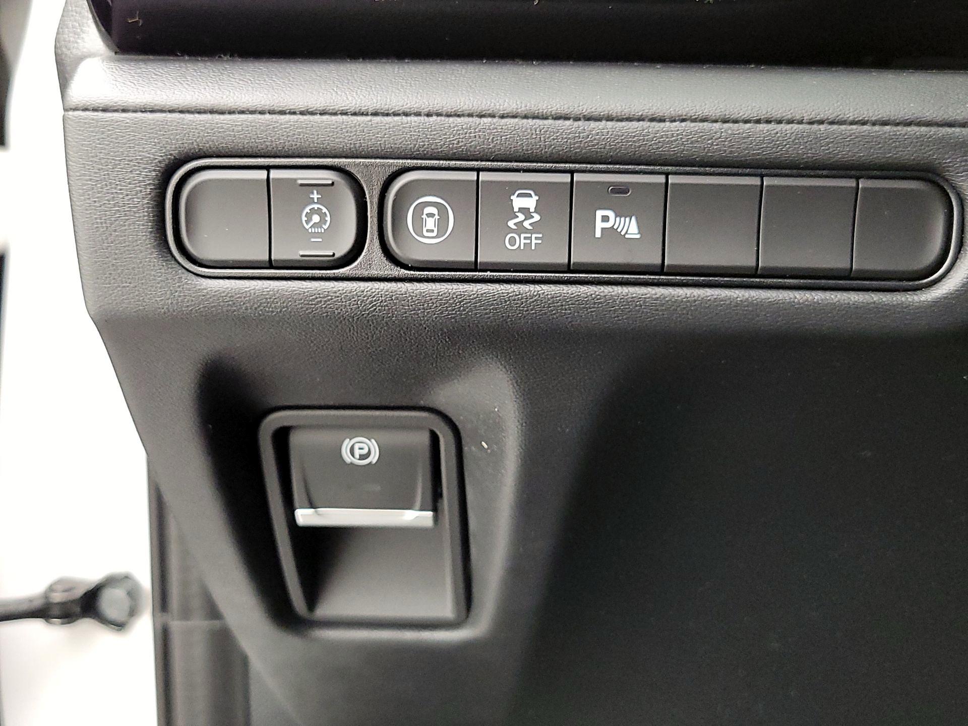 Thumbnail: 2025 Acura MDX - 13