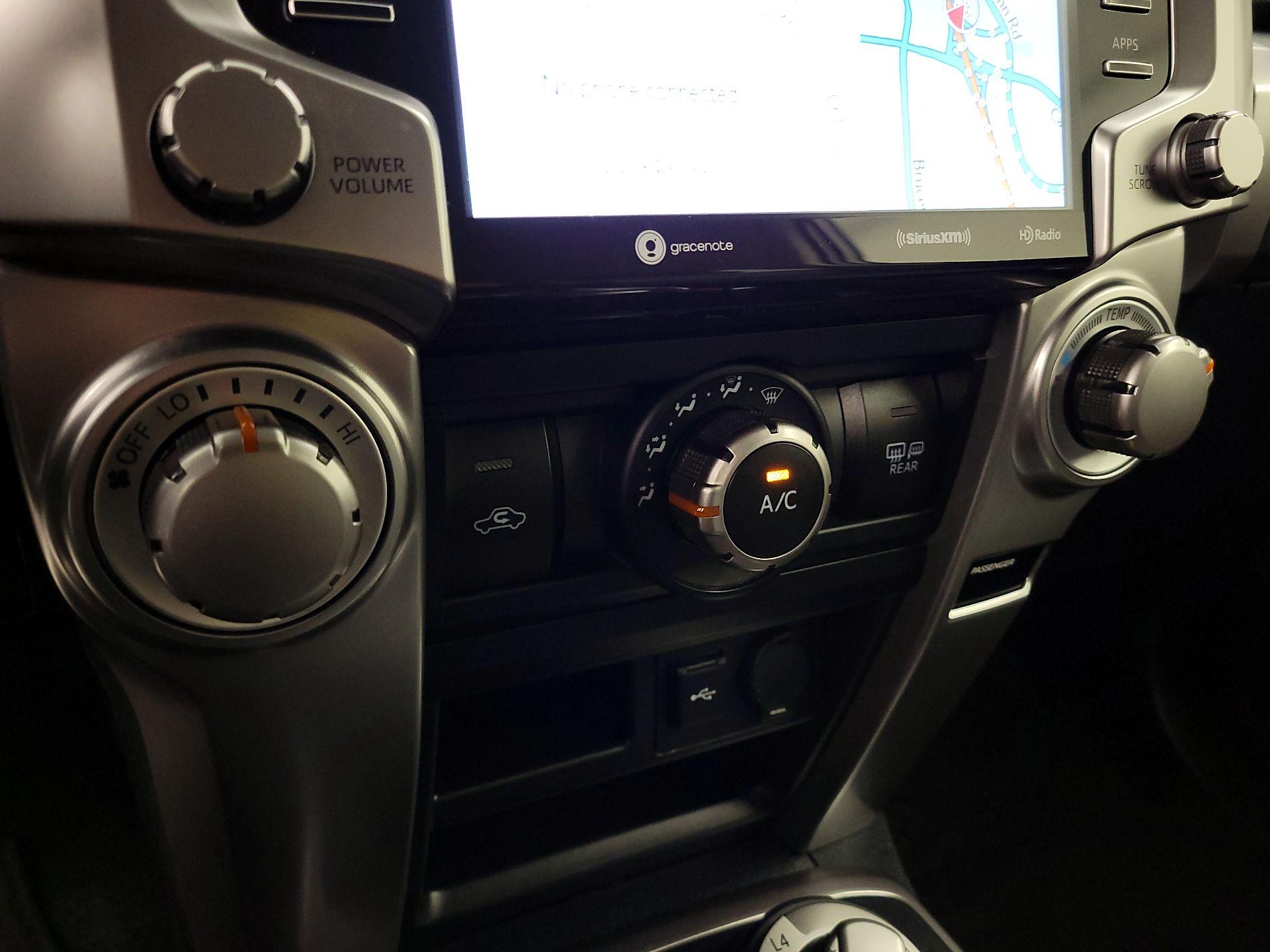 Thumbnail: 2024 Toyota 4Runner - 17