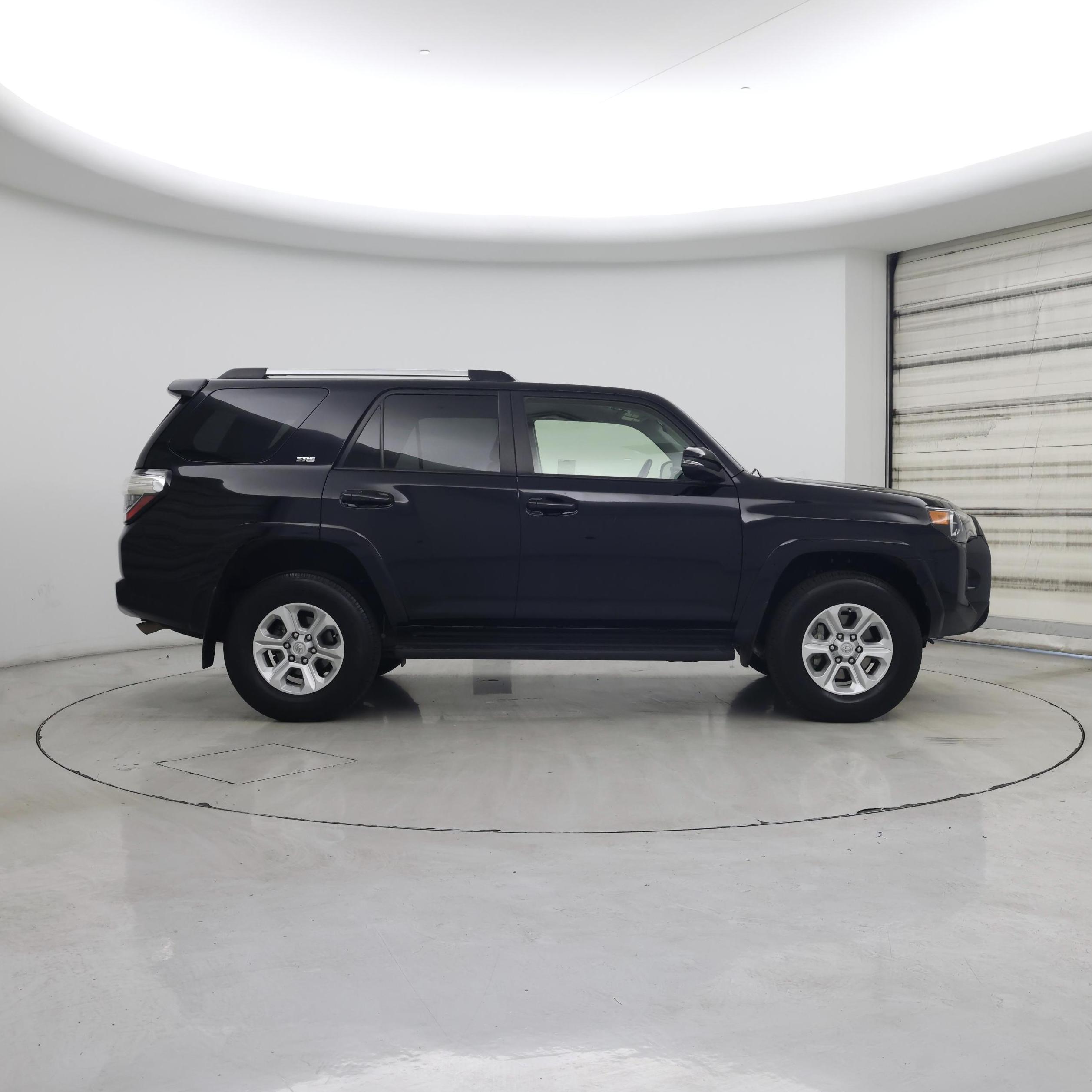 Thumbnail: 2024 Toyota 4Runner - 7