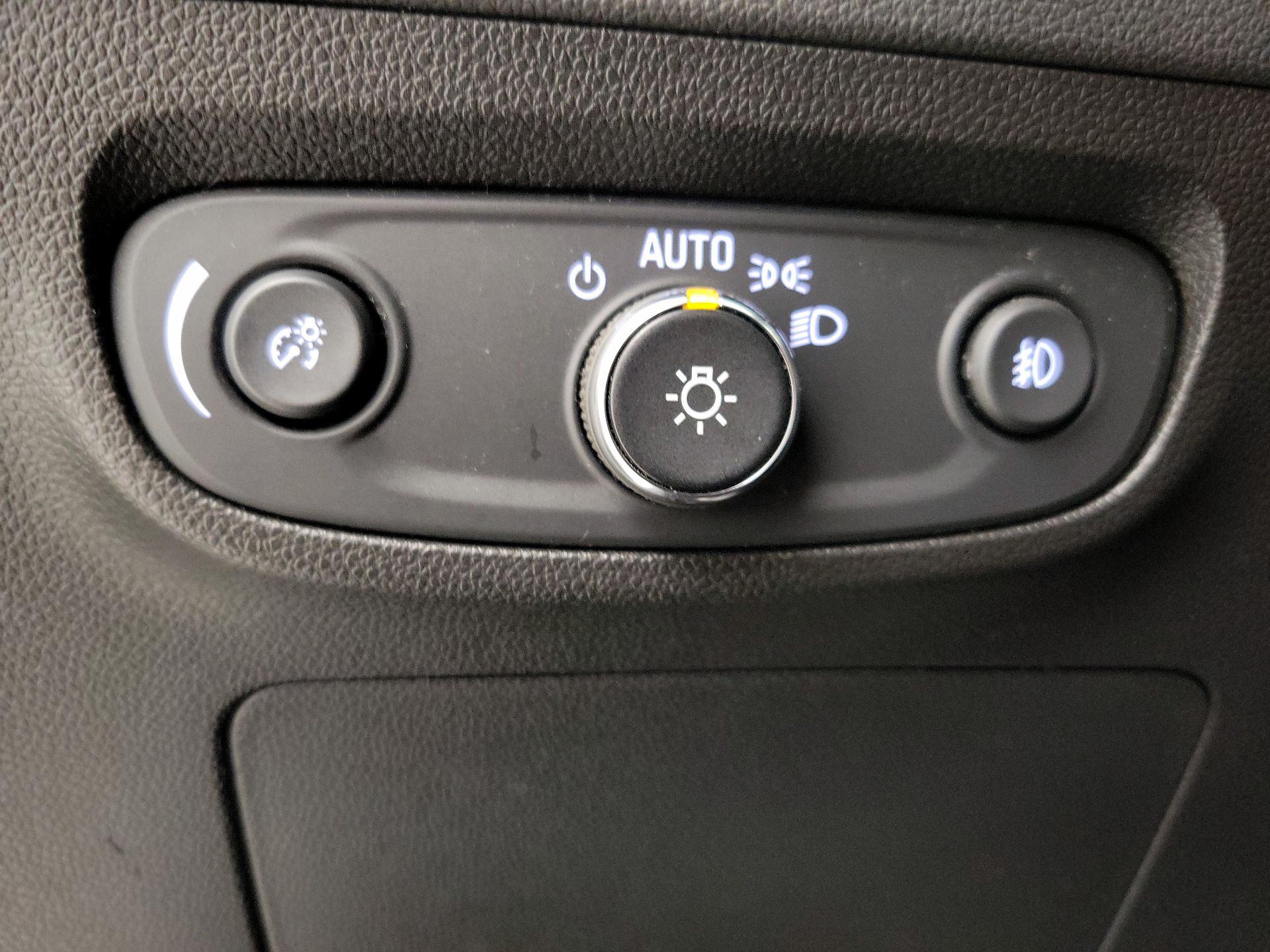 Thumbnail: 2023 Buick Encore GX - 13