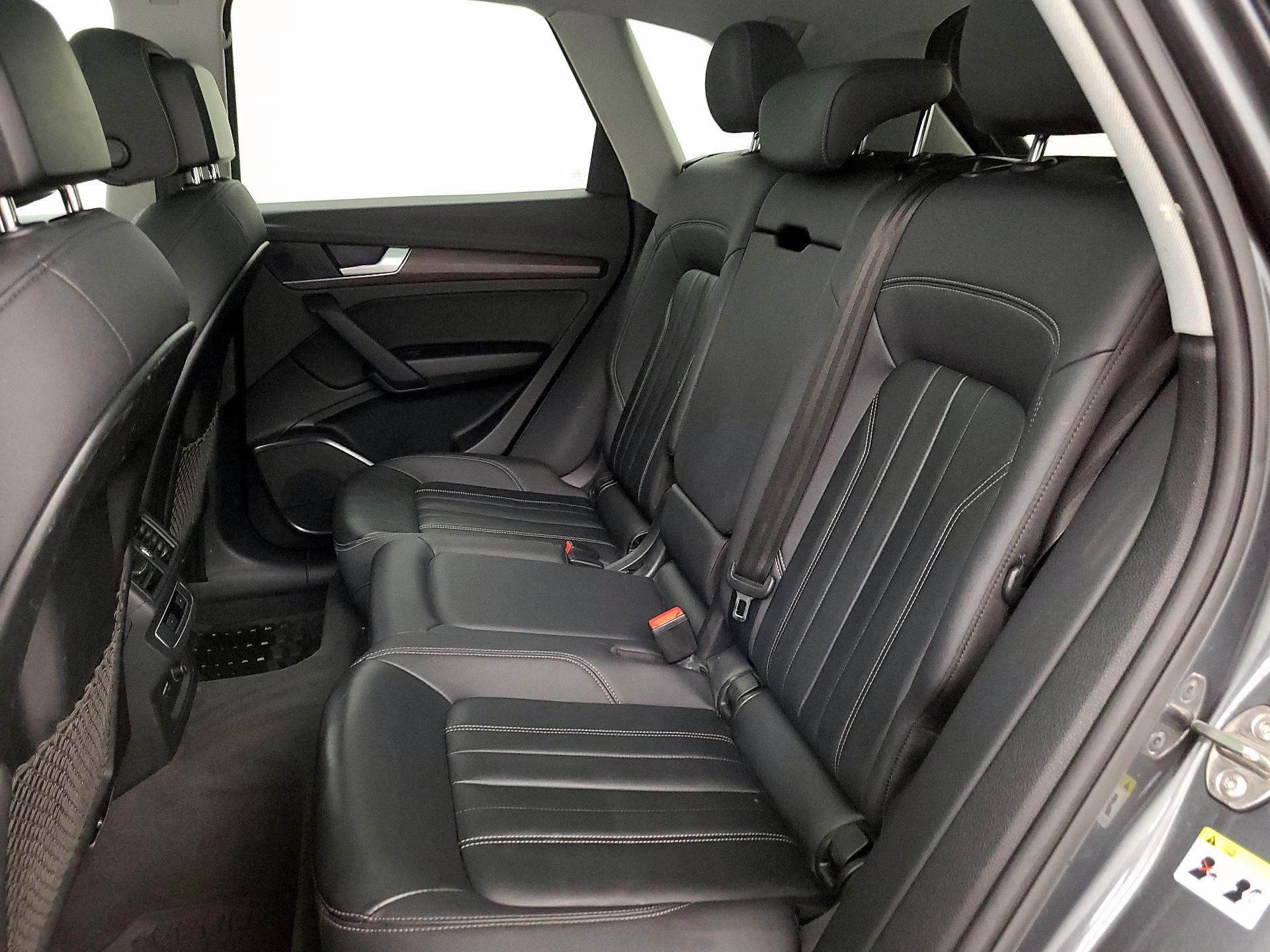 Thumbnail: 2022 Audi Q5 - 18