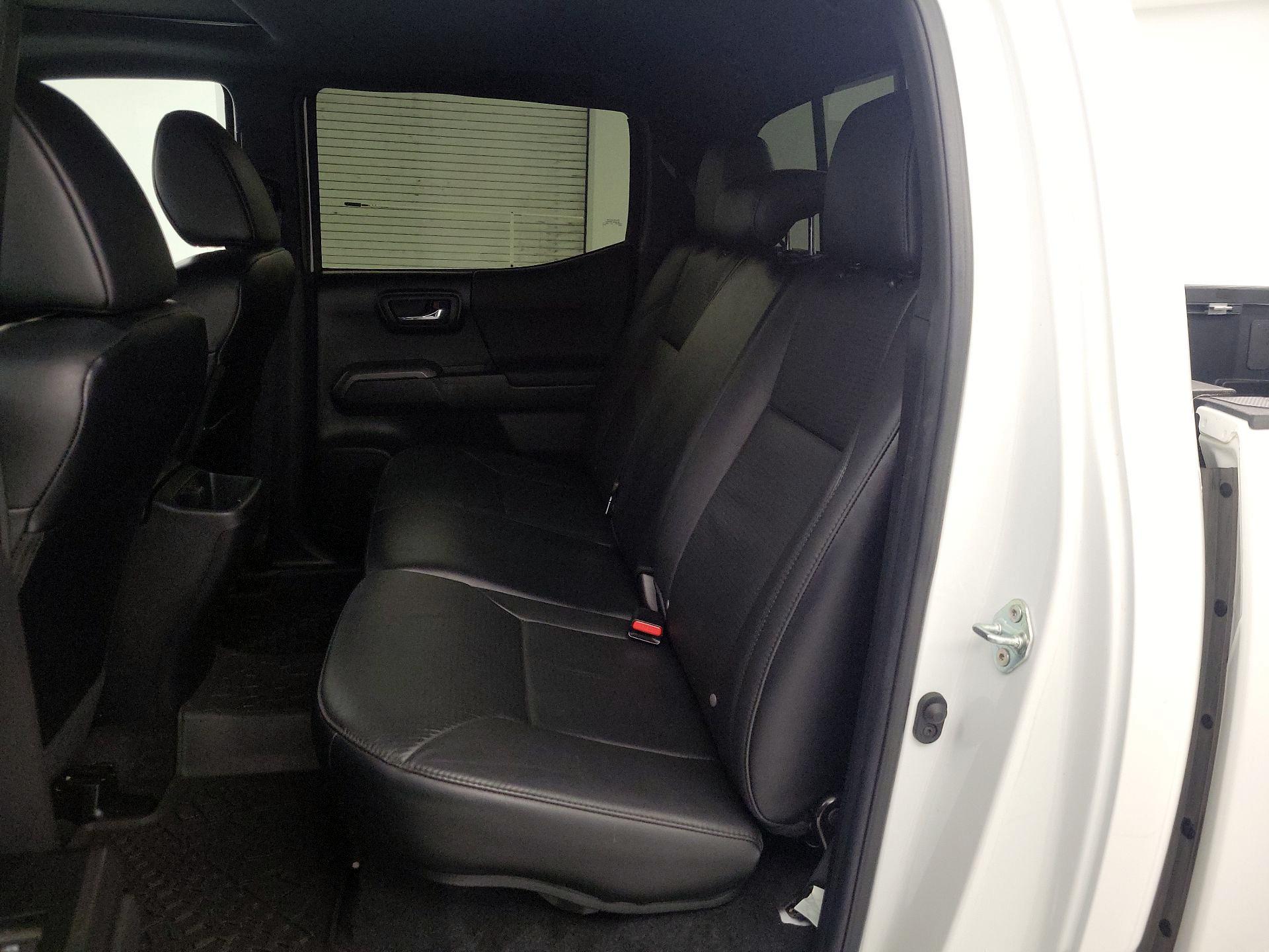 Thumbnail: 2022 Toyota Tacoma - 20