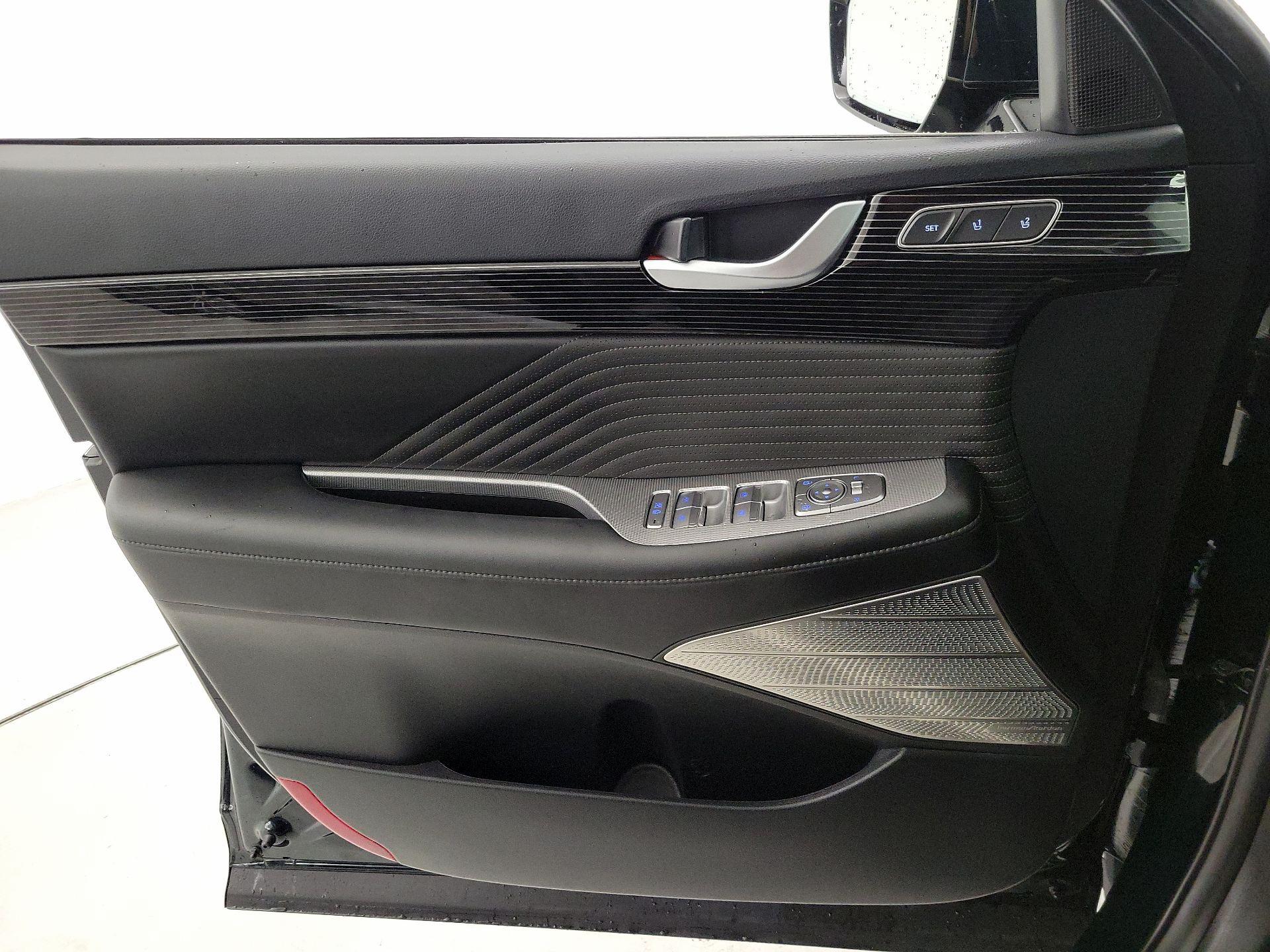 Thumbnail: 2025 Hyundai Palisade - 12