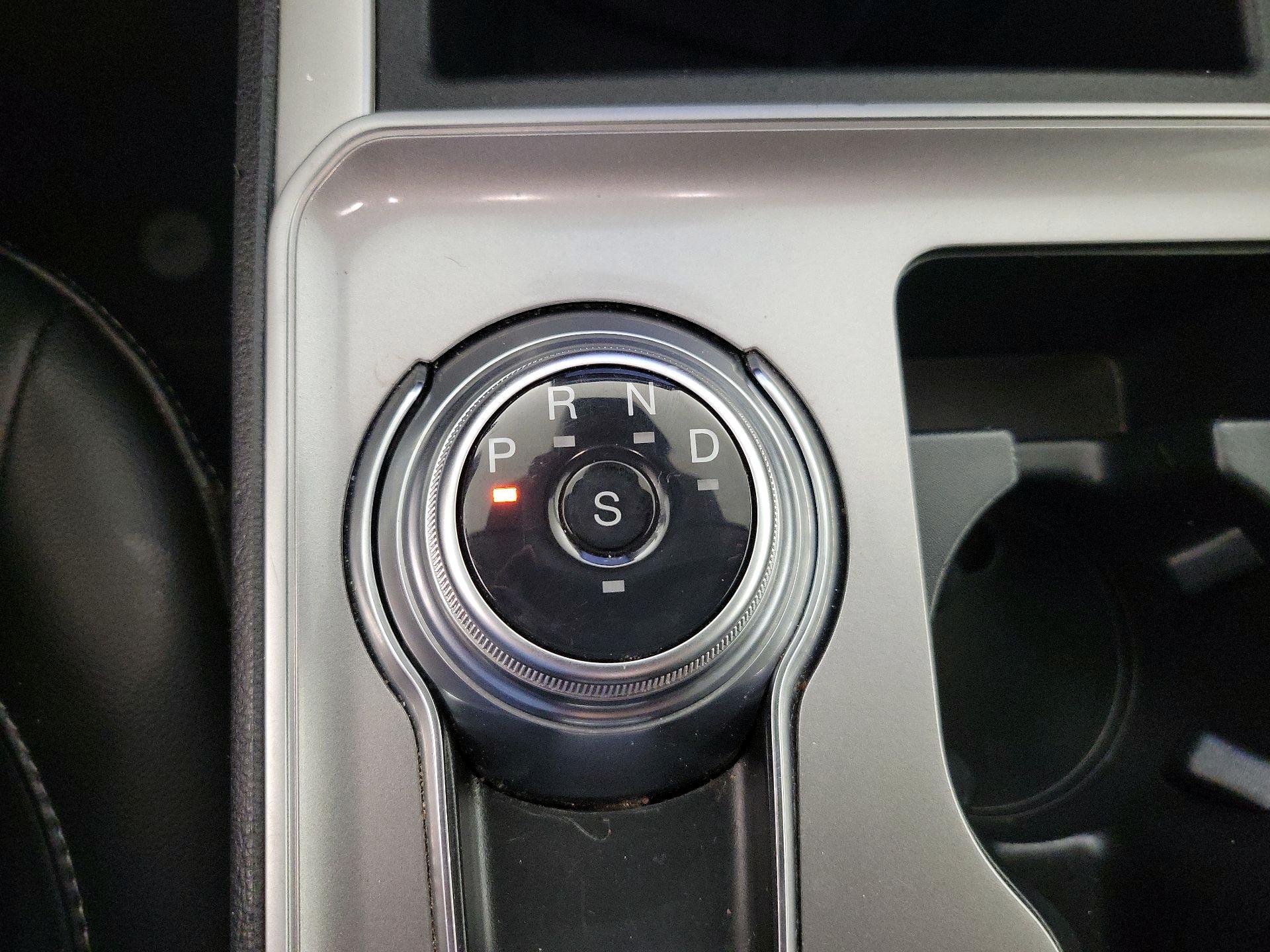 Thumbnail: 2024 Ford Edge - 16