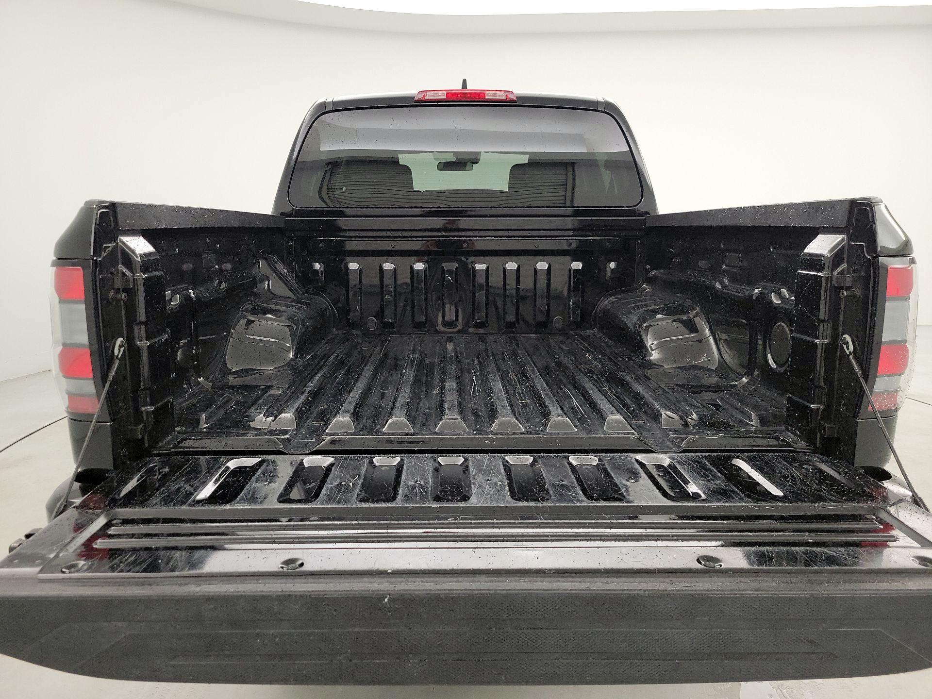 Thumbnail: 2024 Nissan Frontier - 20