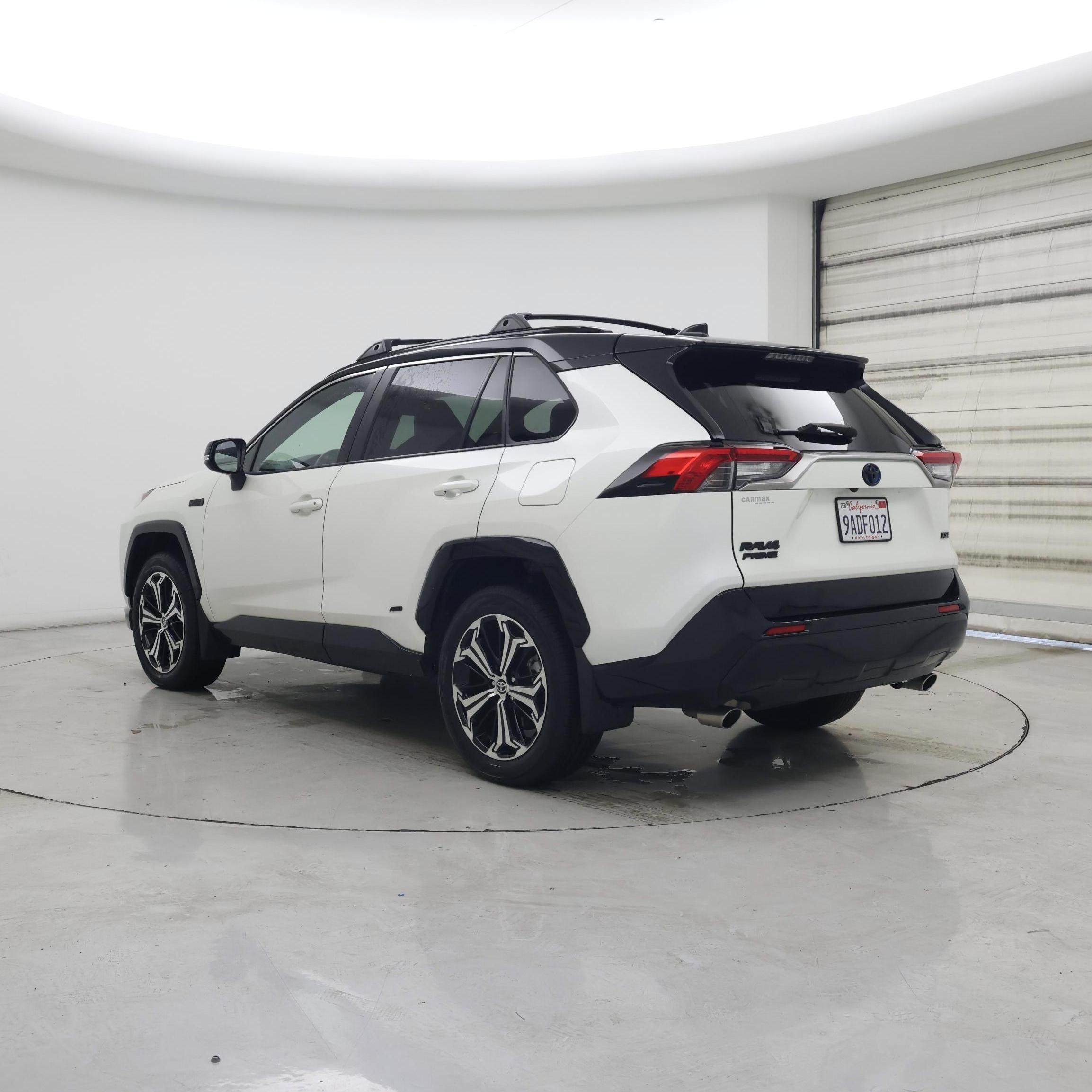 Thumbnail: 2022 Toyota RAV4 - 2