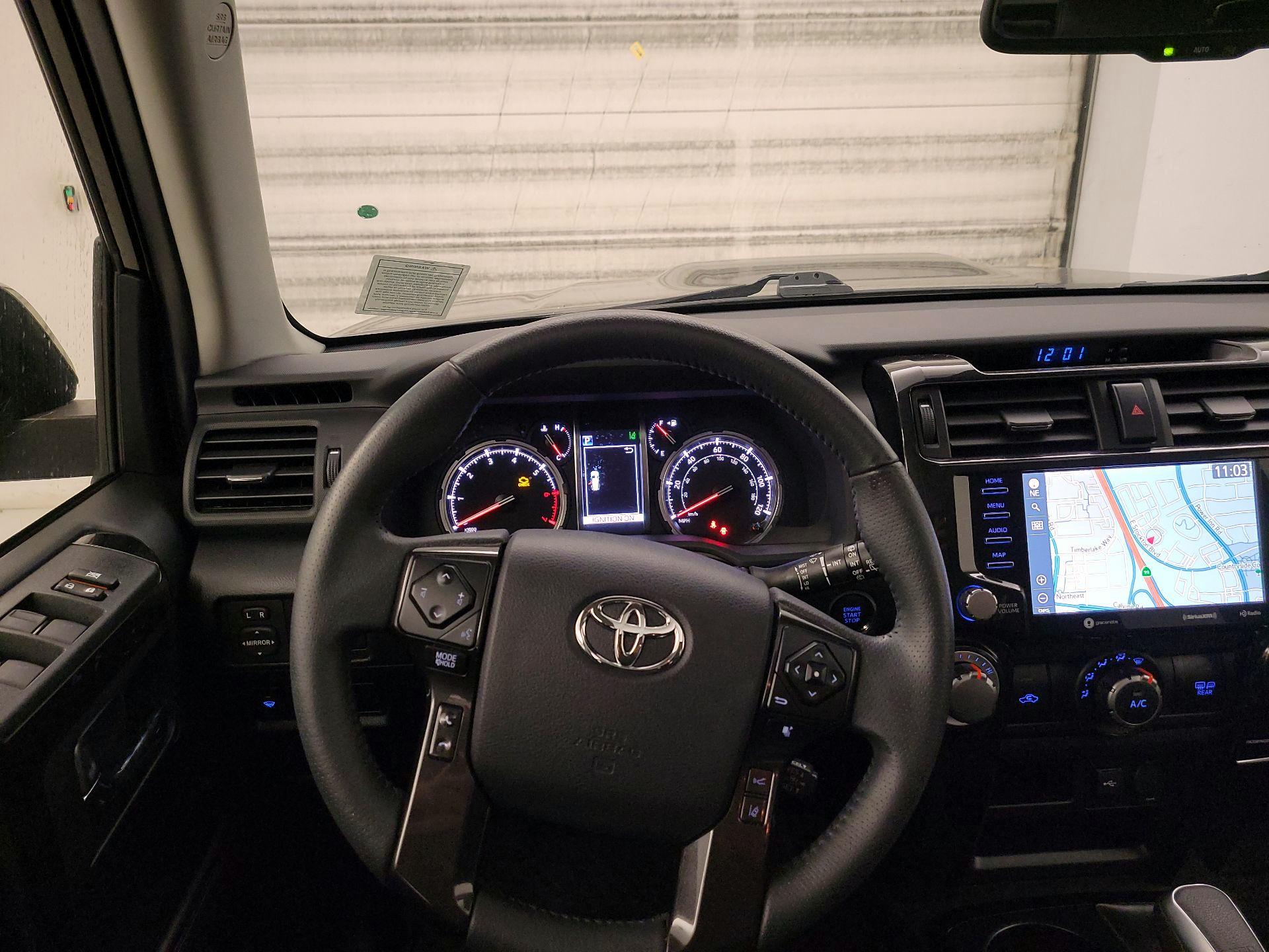 Thumbnail: 2020 Toyota 4Runner - 10