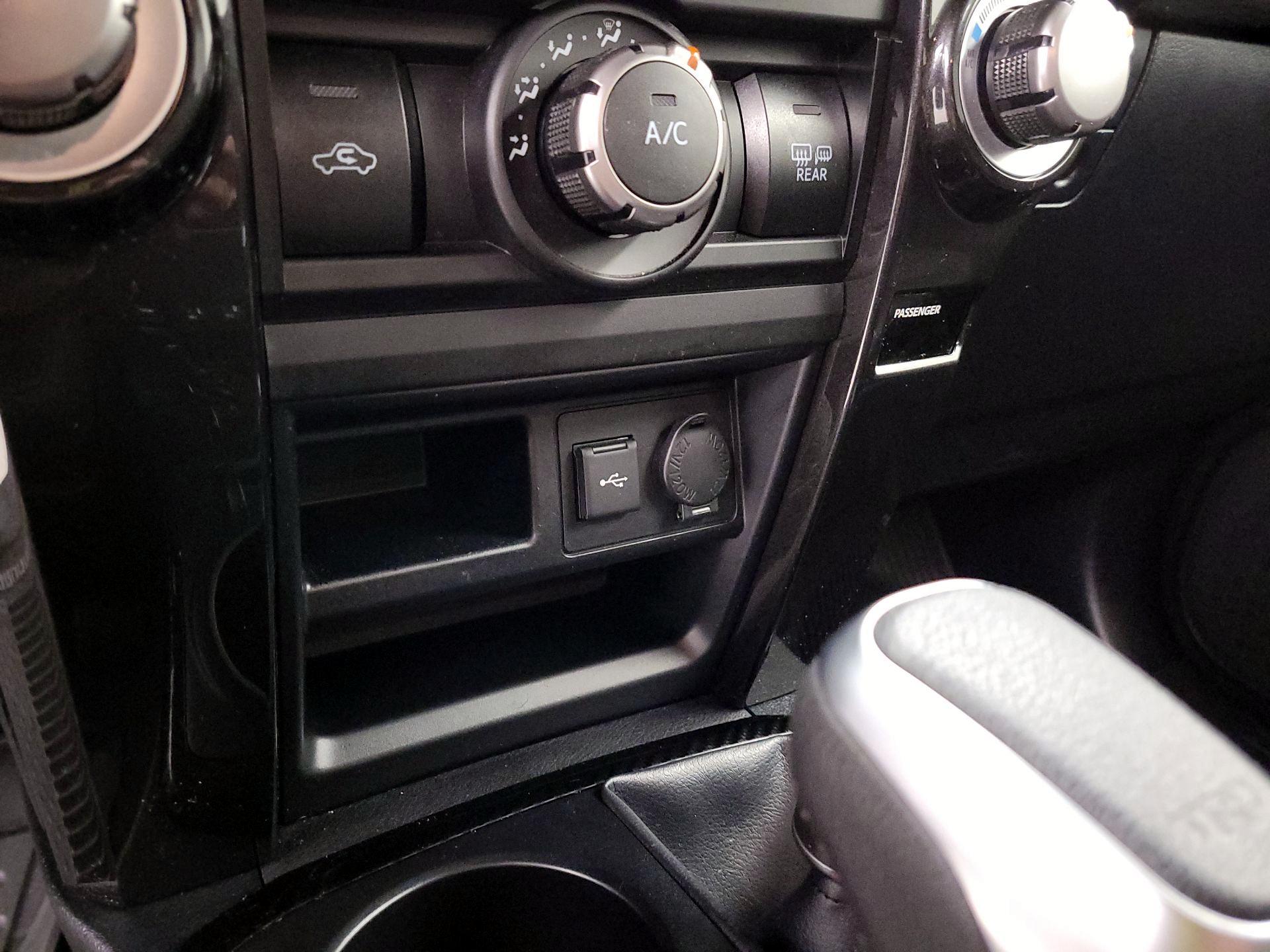 Thumbnail: 2020 Toyota 4Runner - 19