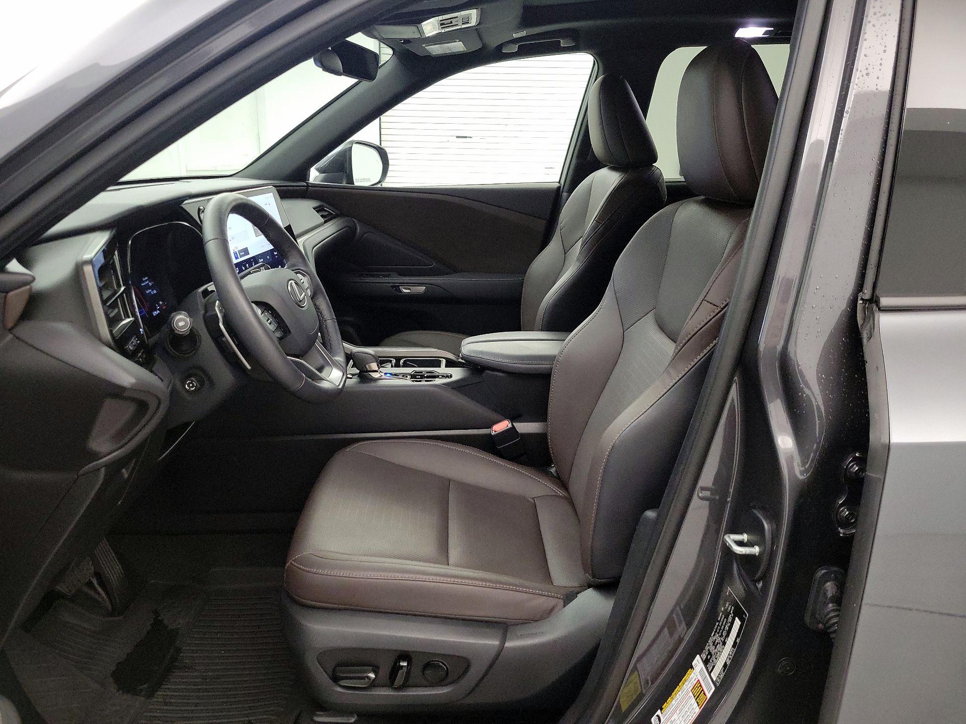 Thumbnail: 2025 Lexus TX - 11