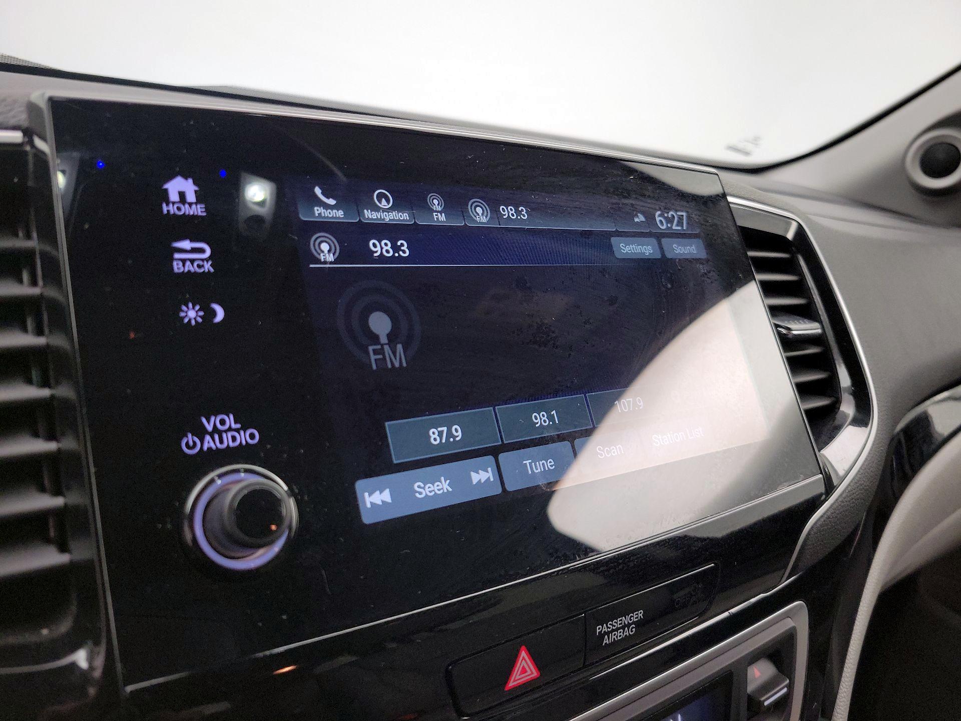 Thumbnail: 2020 Honda Pilot - 16