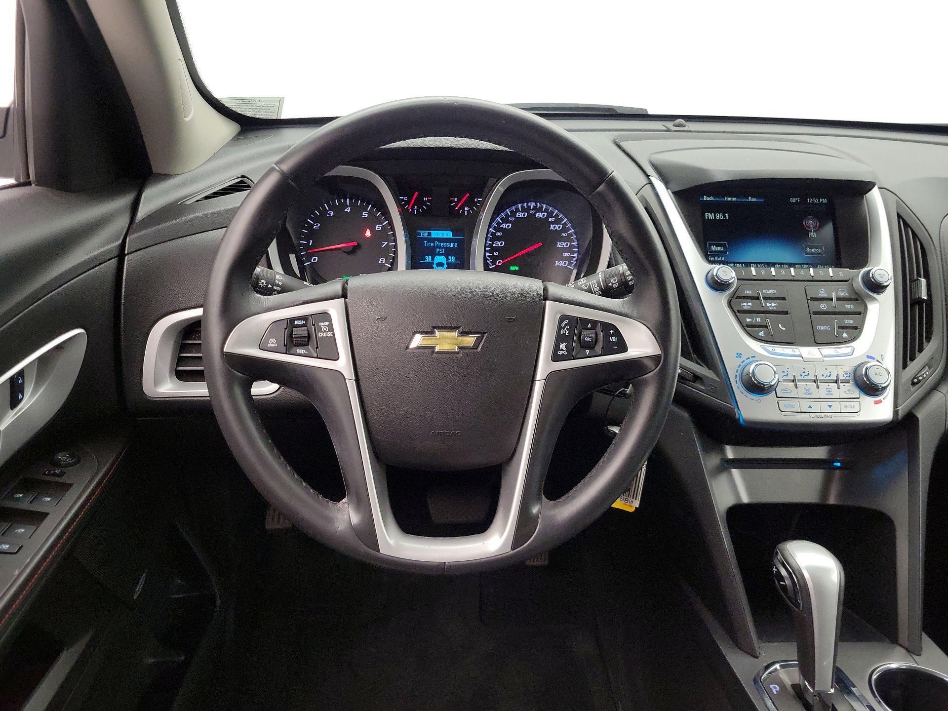 Thumbnail: 2015 Chevrolet Equinox - 10