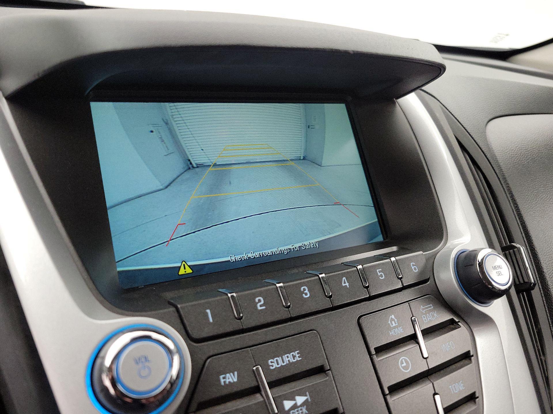 Thumbnail: 2015 Chevrolet Equinox - 13