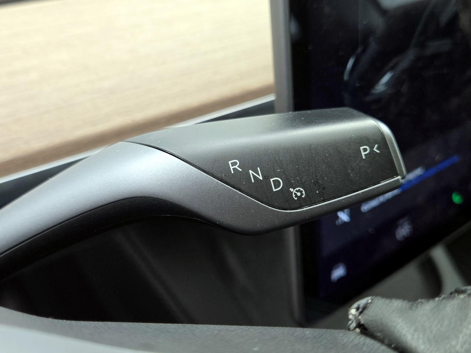 Thumbnail: 2021 Tesla Model 3 - 17