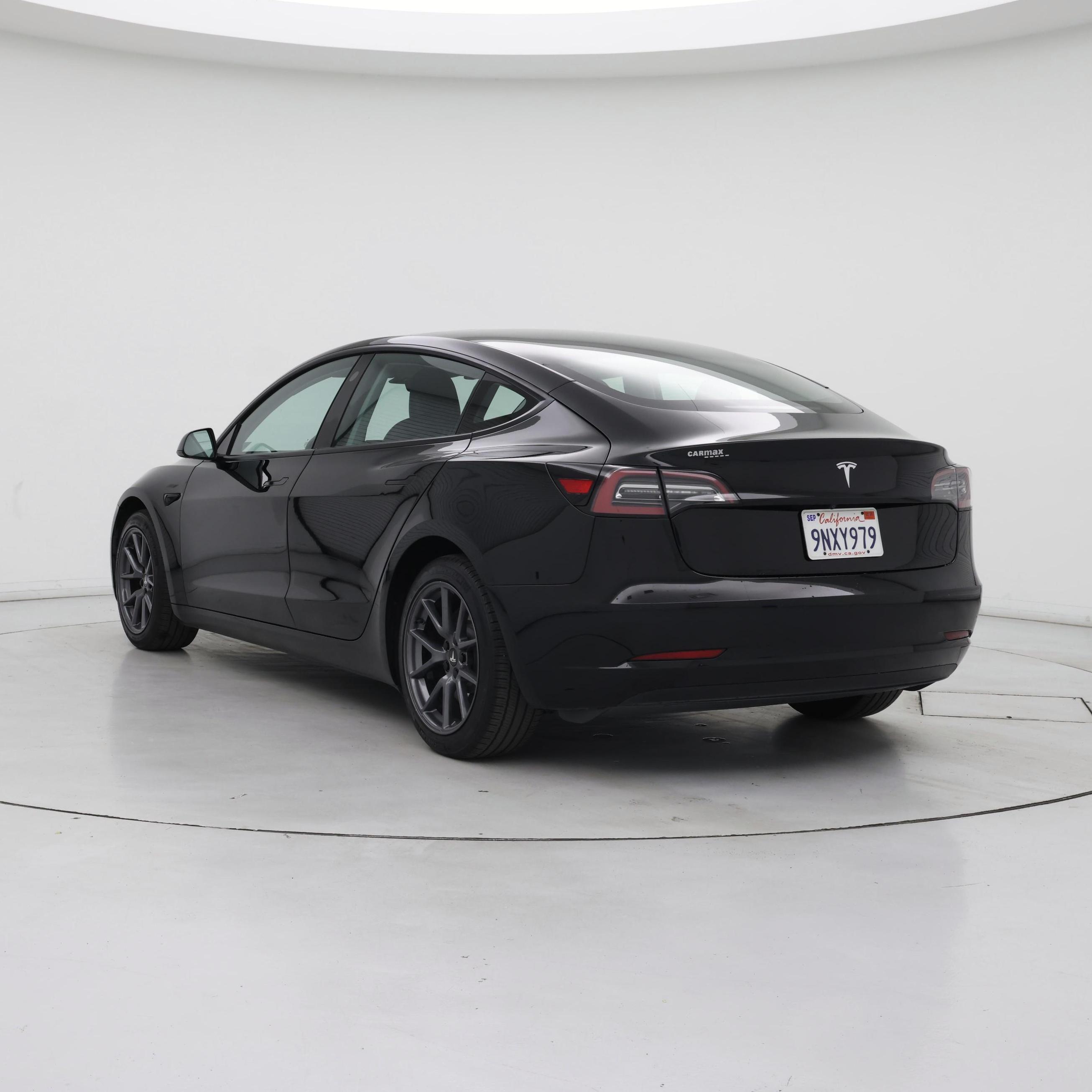 Thumbnail: 2021 Tesla Model 3 - 2