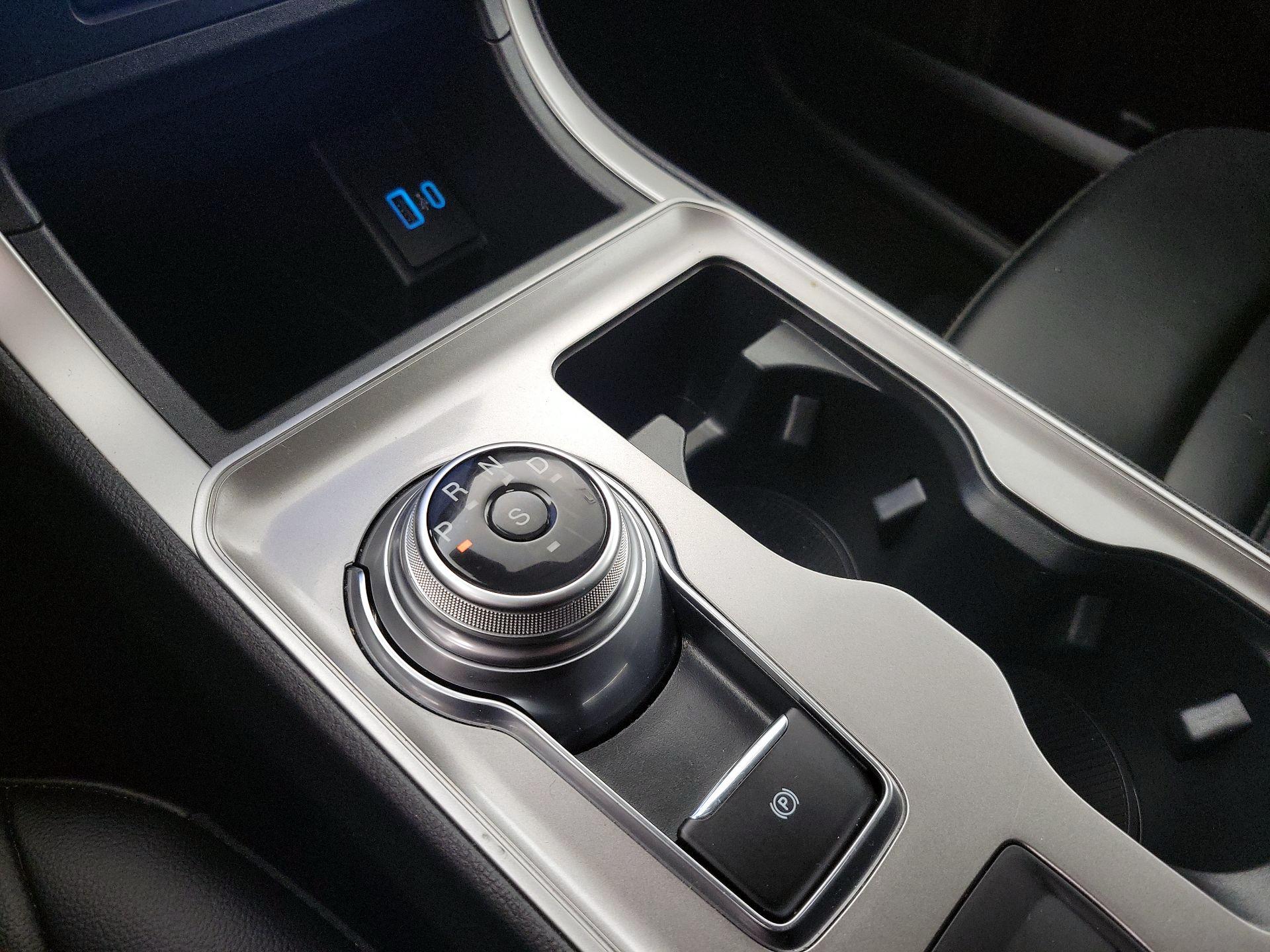 Thumbnail: 2024 Ford Edge - 18