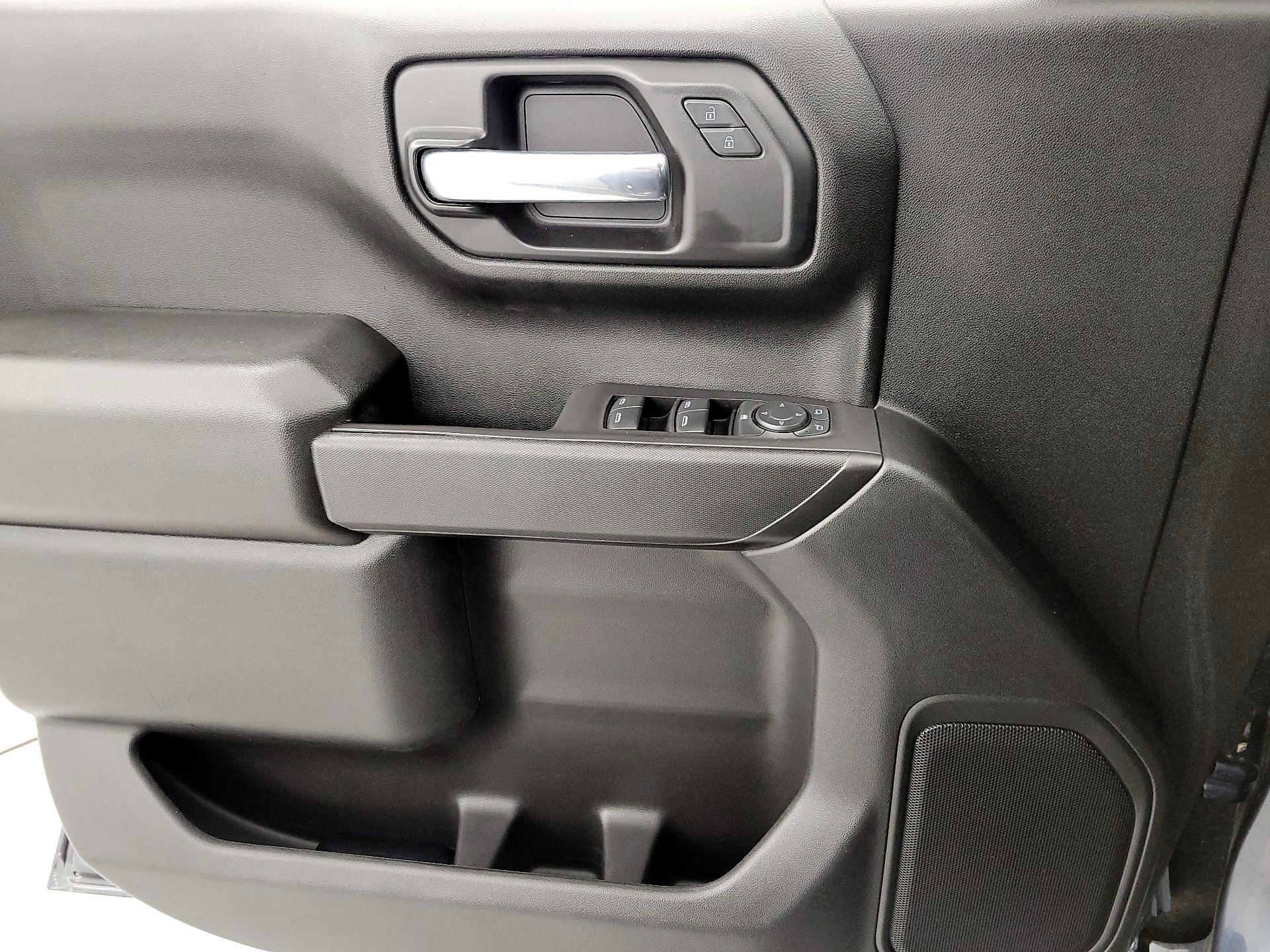 Thumbnail: 2021 Chevrolet Silverado 1500 - 12