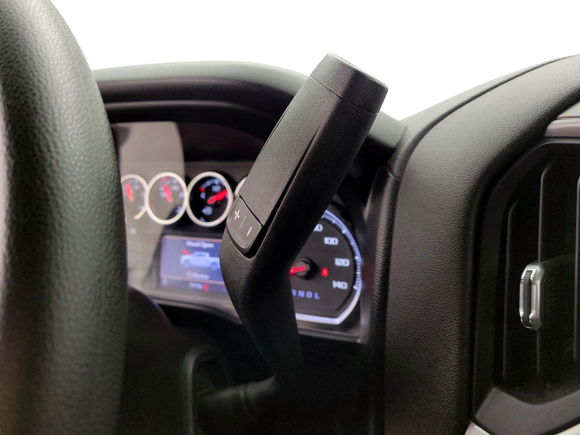 Thumbnail: 2021 Chevrolet Silverado 1500 - 17