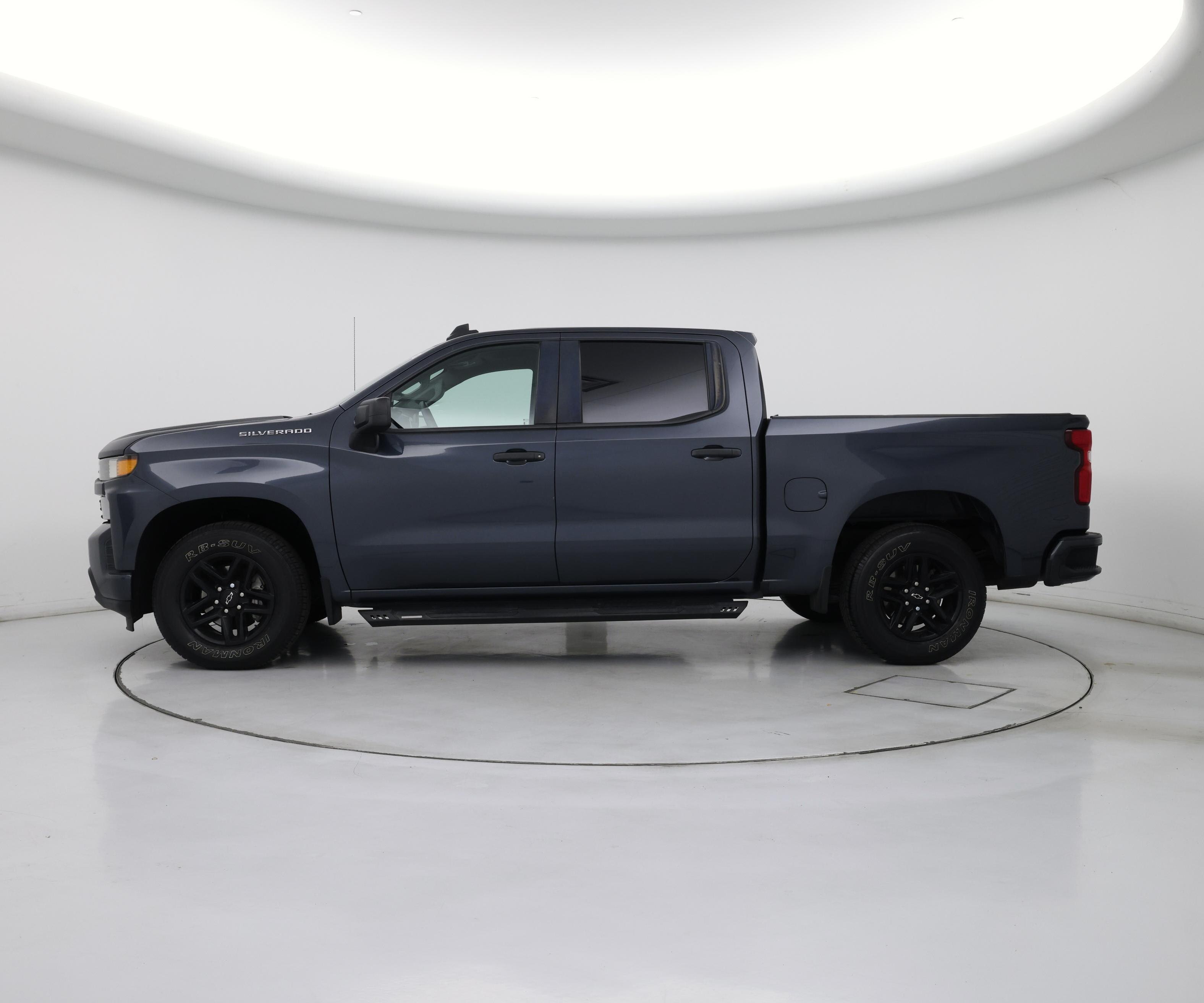 Thumbnail: 2021 Chevrolet Silverado 1500 - 3