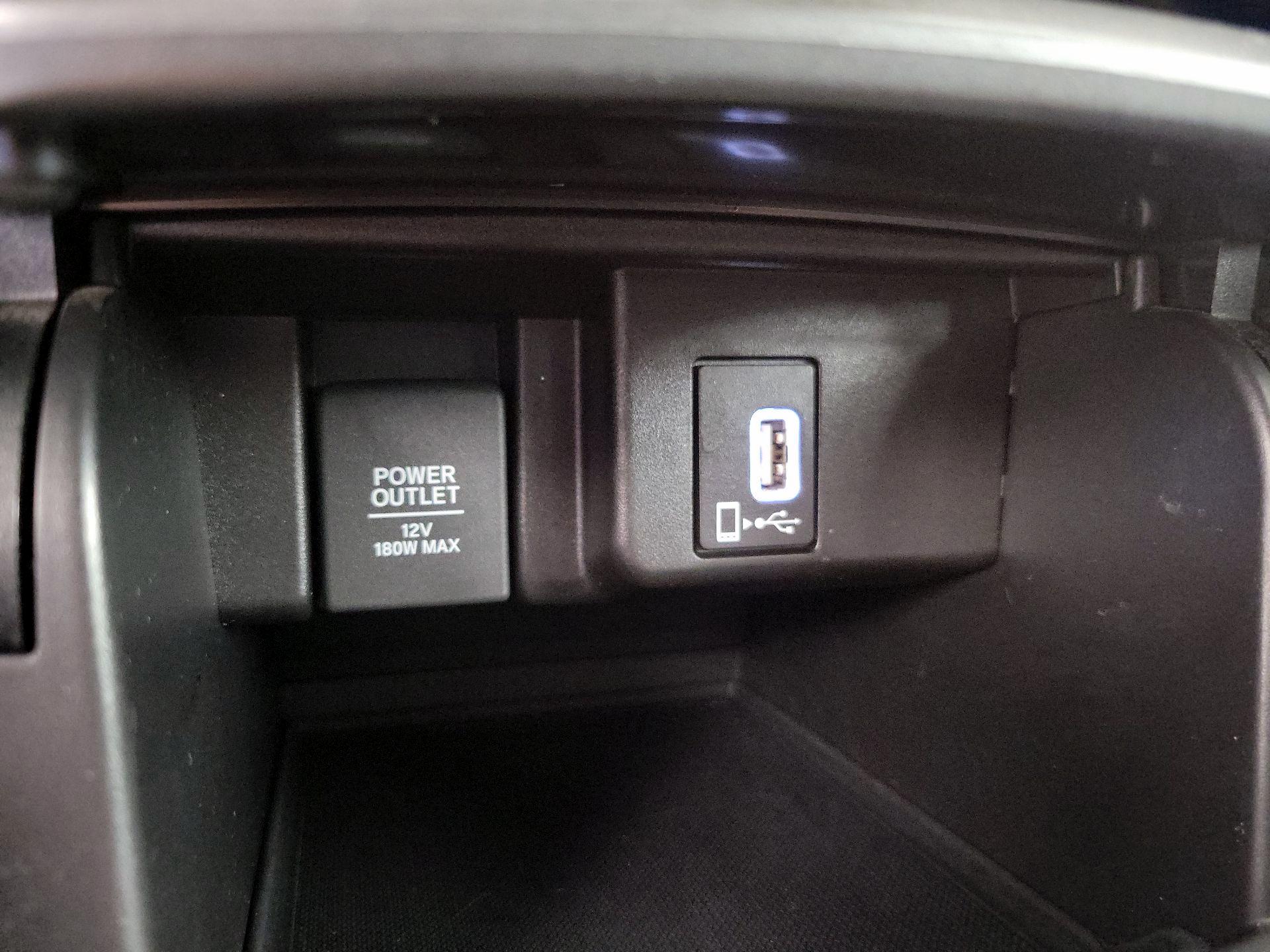 Thumbnail: 2019 Honda Accord - 18