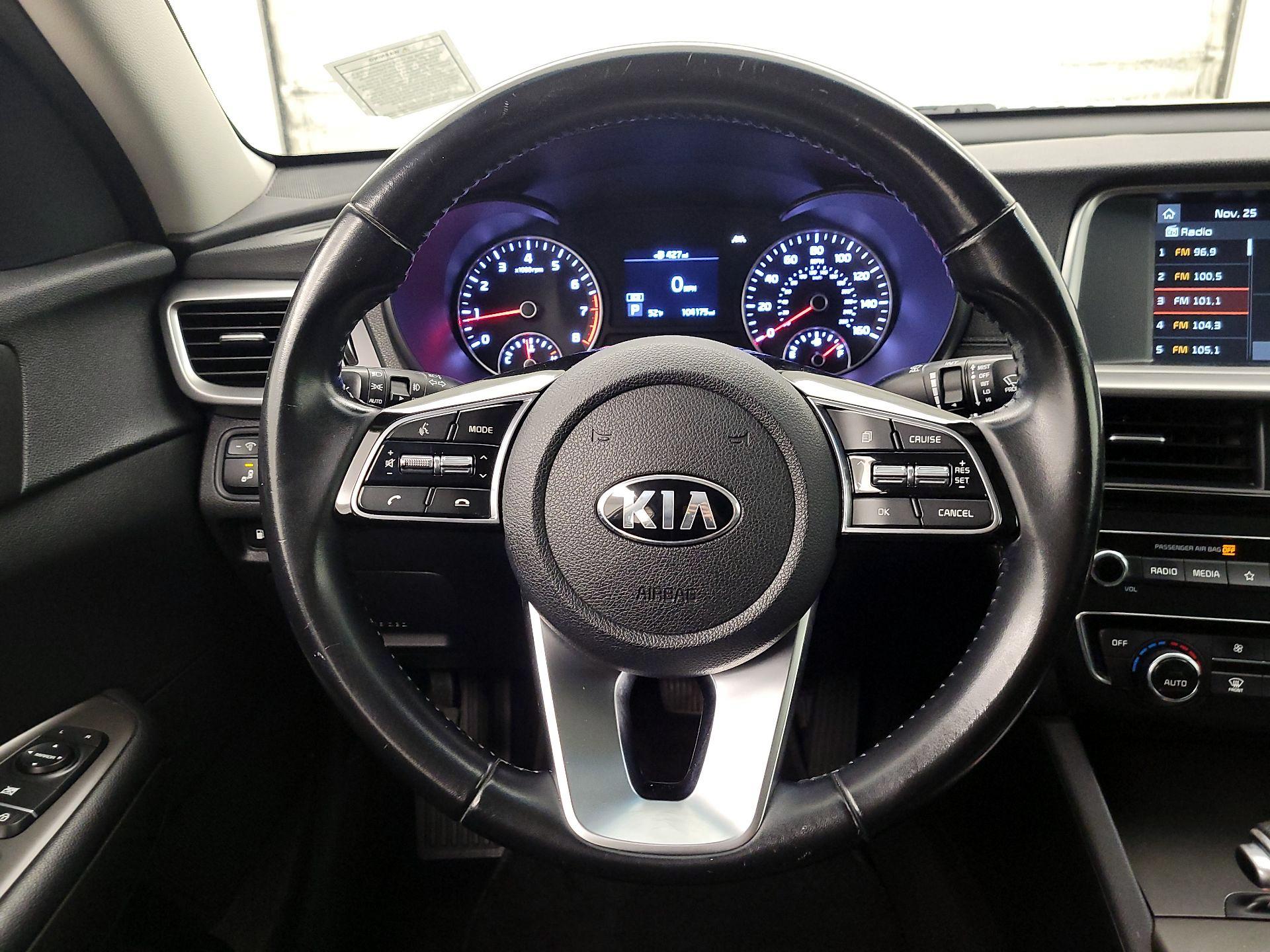 Thumbnail: 2019 Kia Optima - 10