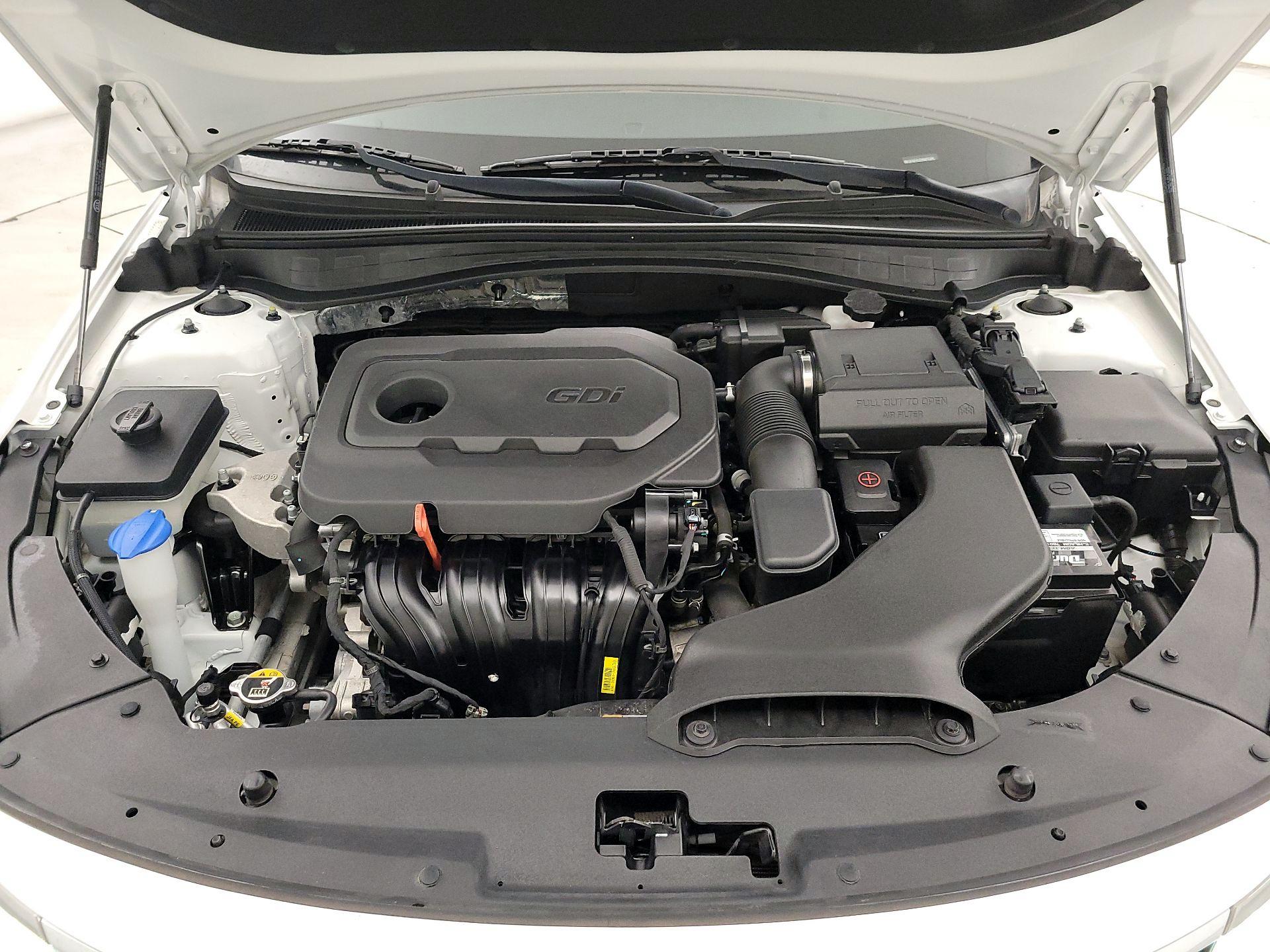 Thumbnail: 2019 Kia Optima - 19