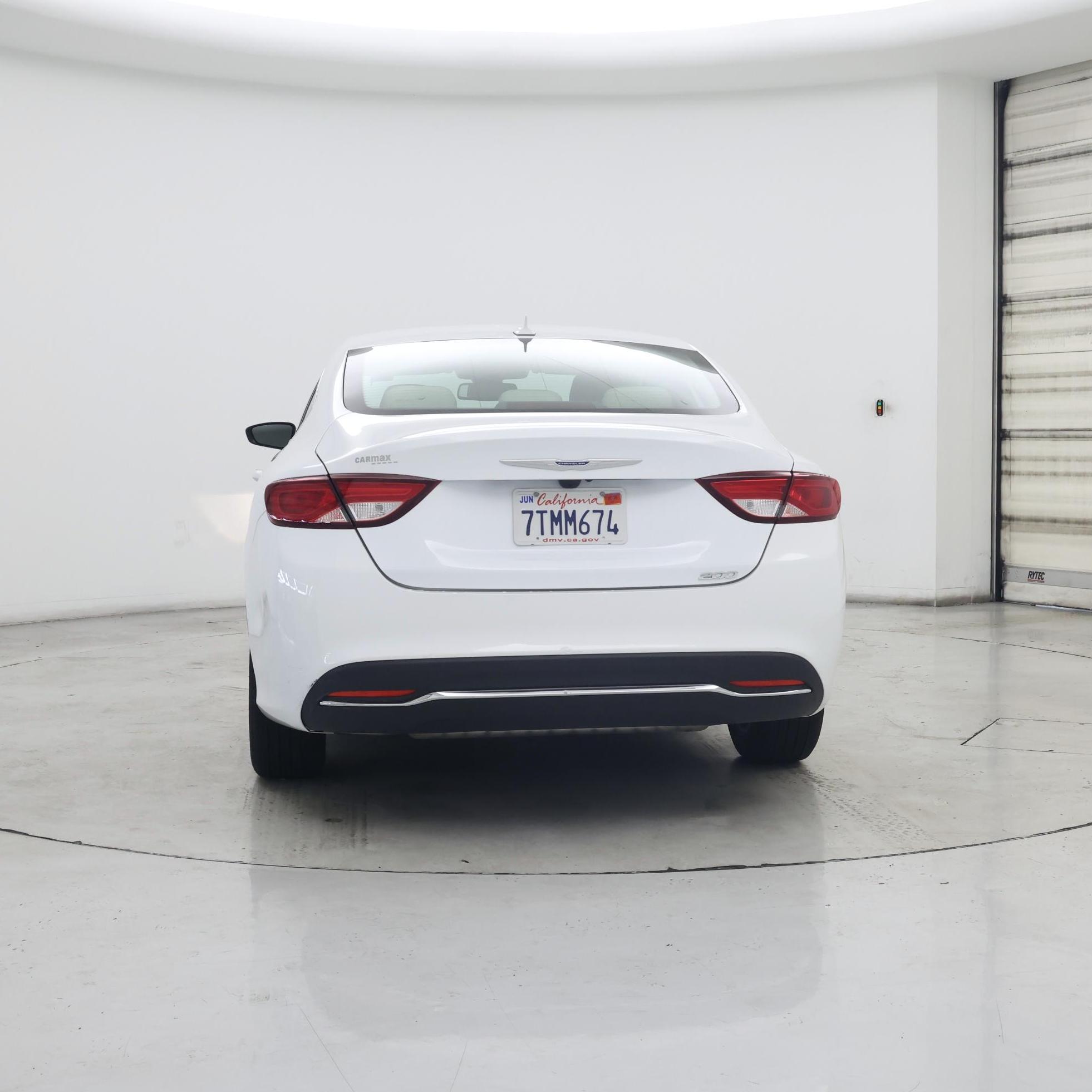 Thumbnail: 2016 Chrysler 200 - 6