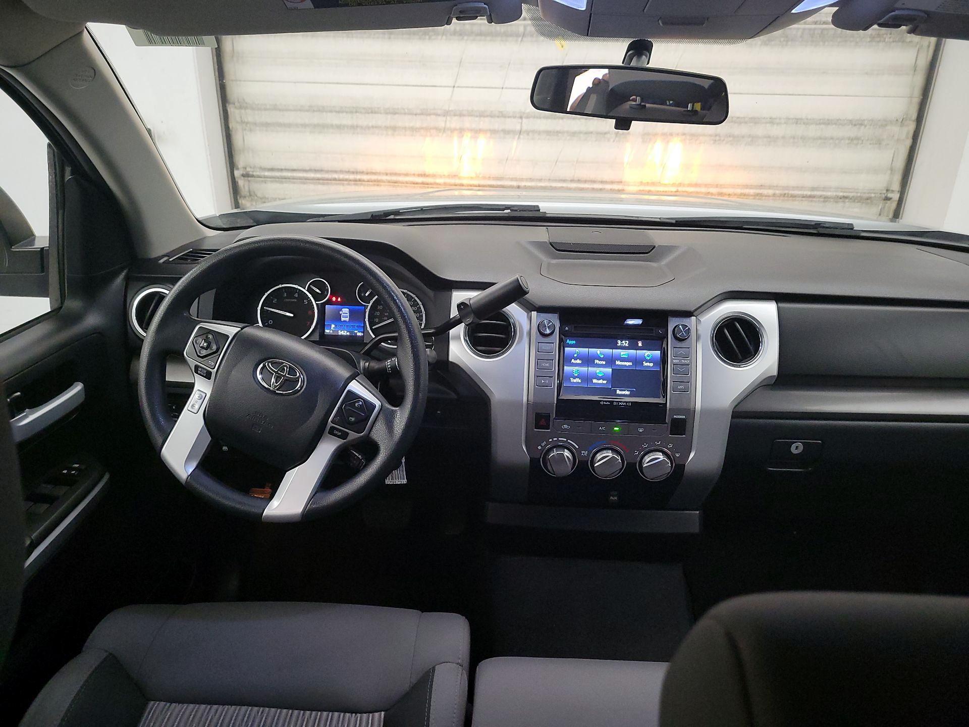 Thumbnail: 2016 Toyota Tundra - 9