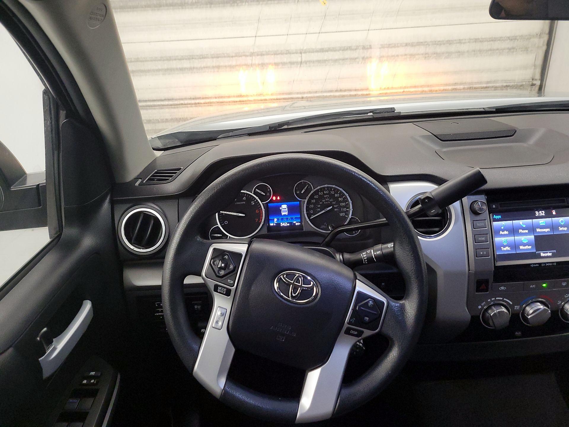 Thumbnail: 2016 Toyota Tundra - 10