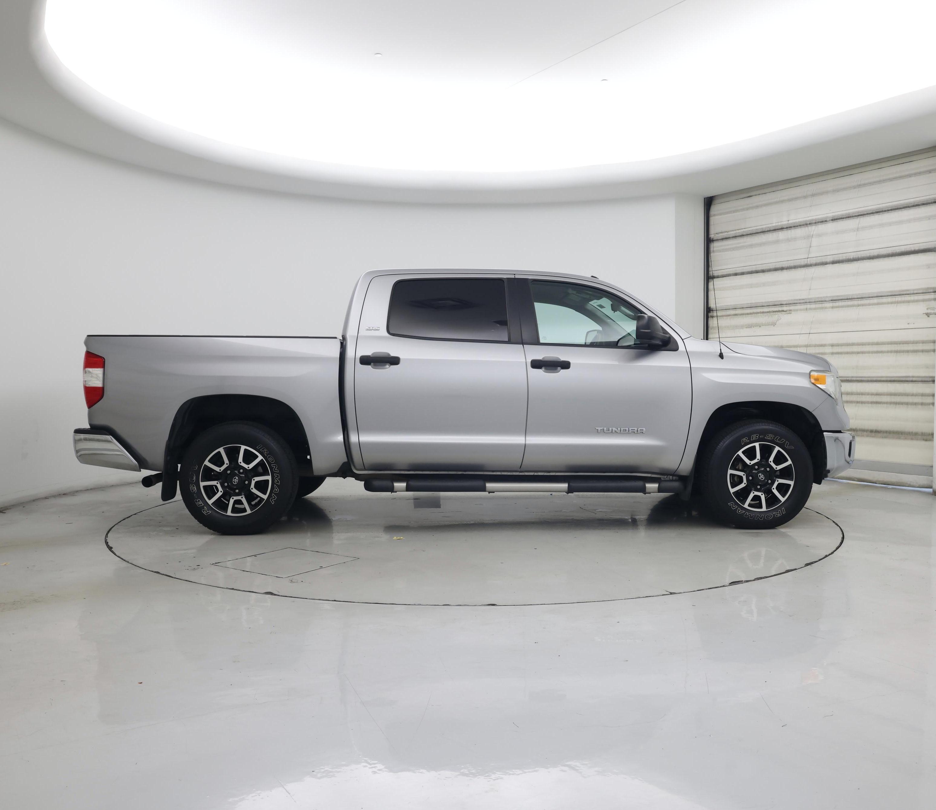 Thumbnail: 2016 Toyota Tundra - 7