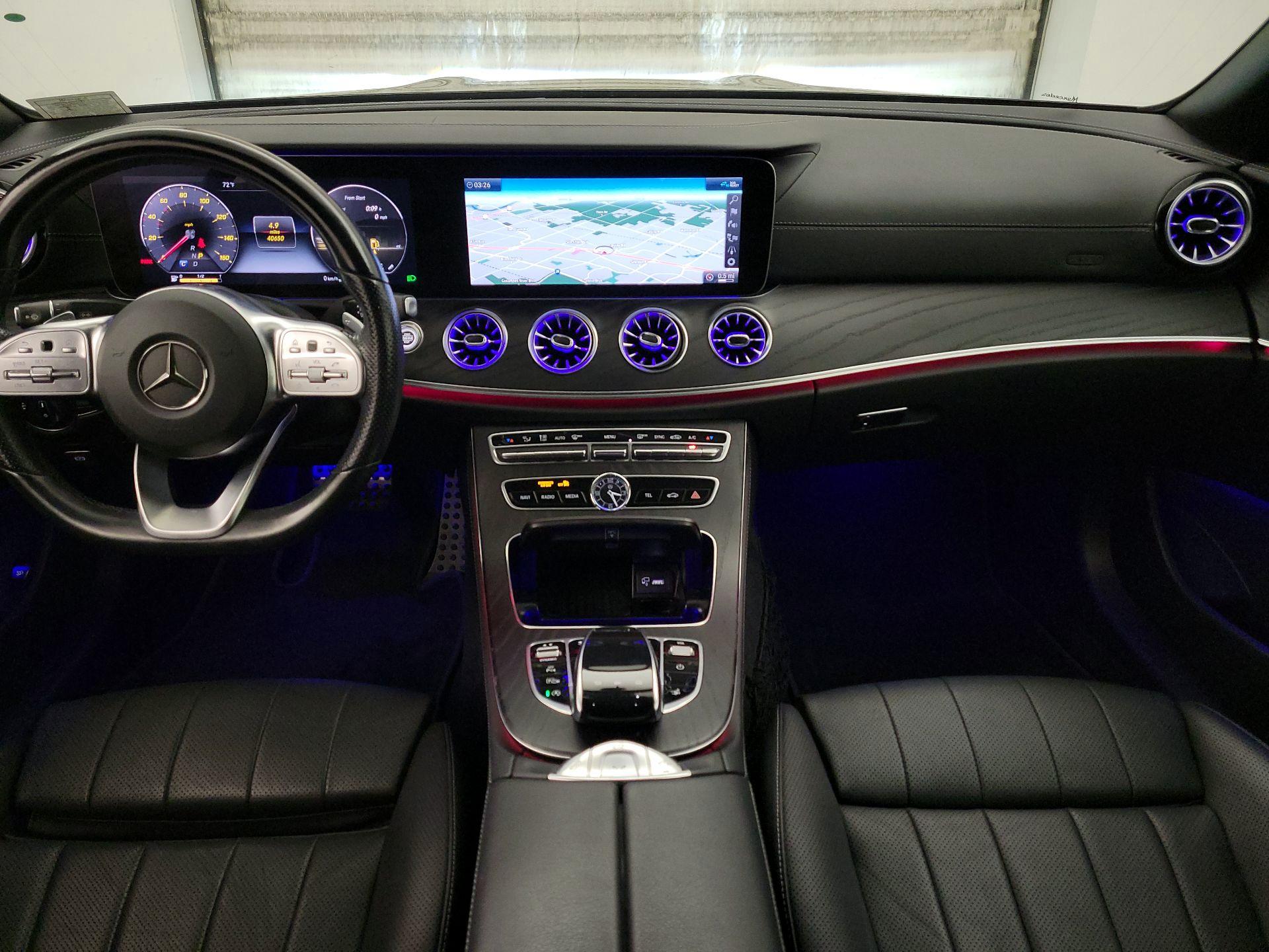 Thumbnail: 2020 Mercedes-Benz E-Class - 9