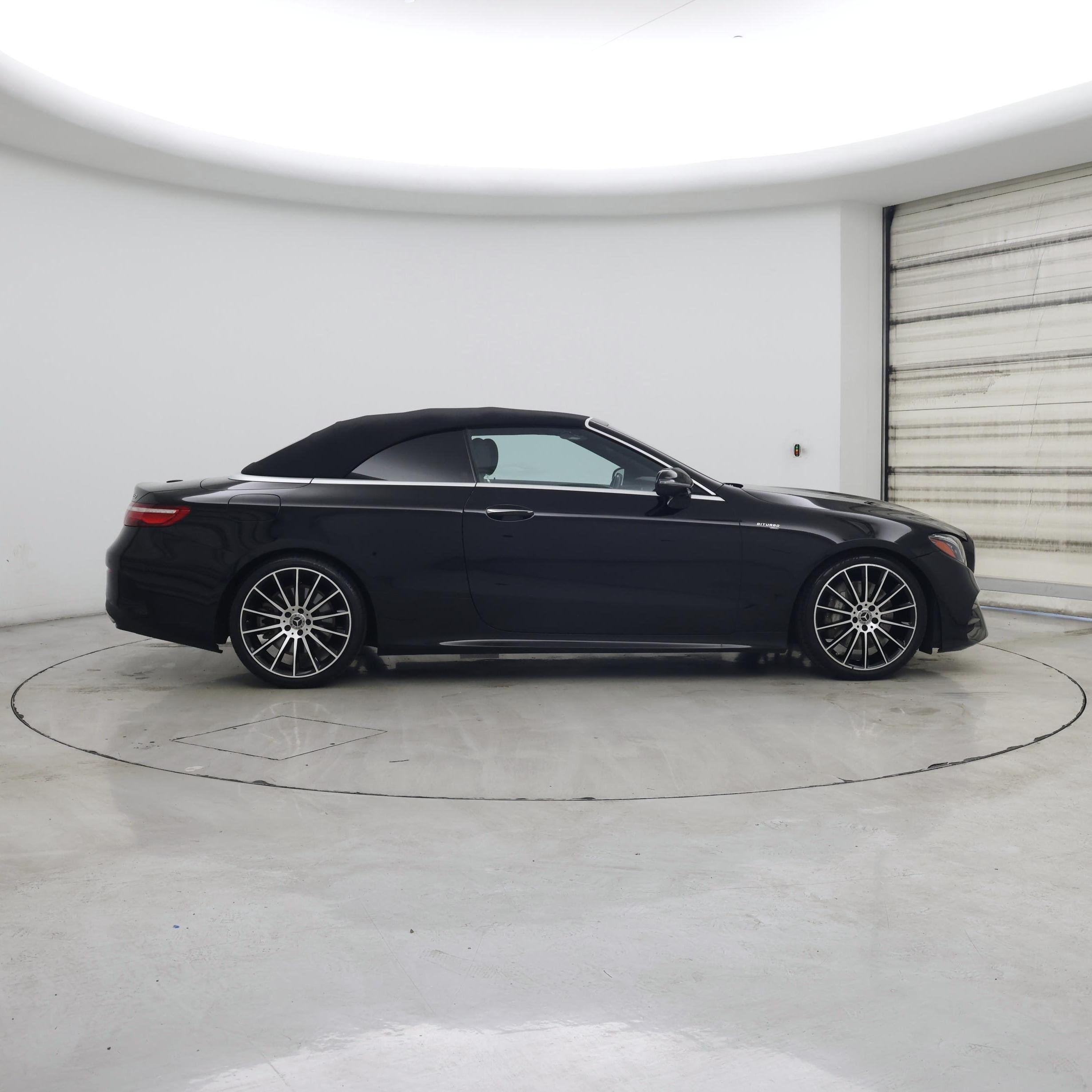 Thumbnail: 2020 Mercedes-Benz E-Class - 7