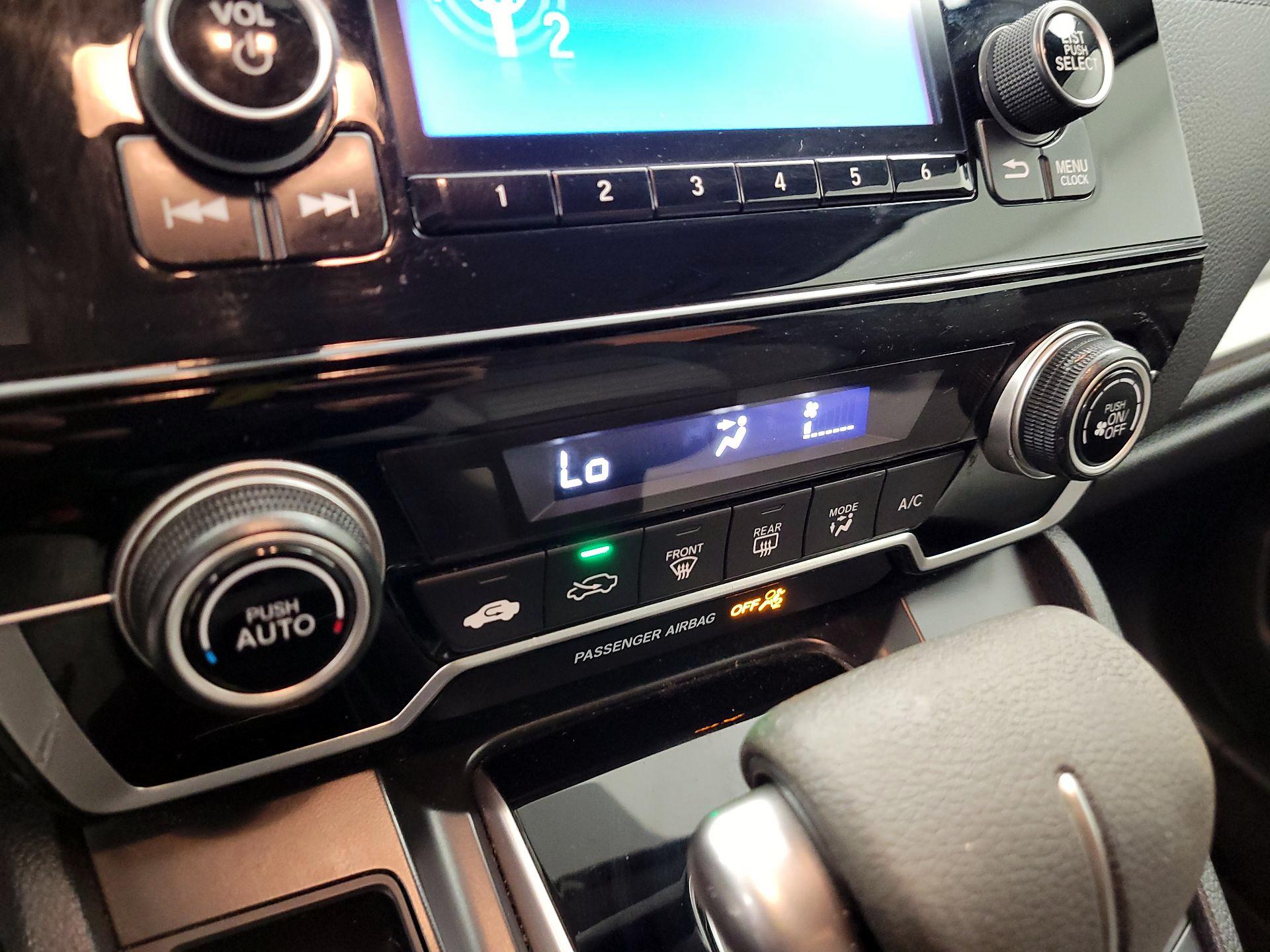 Thumbnail: 2018 Honda CR-V - 15