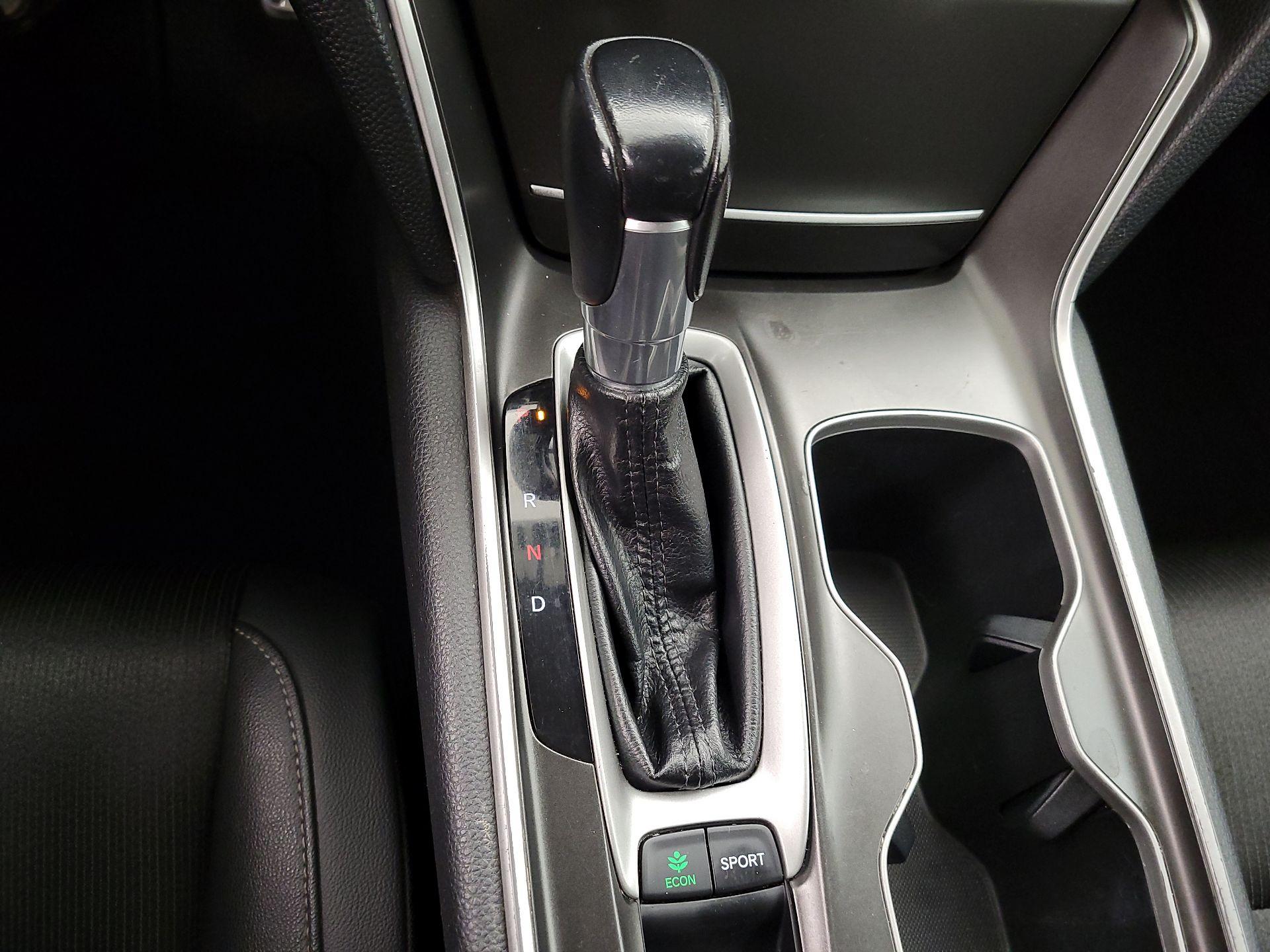 Thumbnail: 2019 Honda Accord - 17