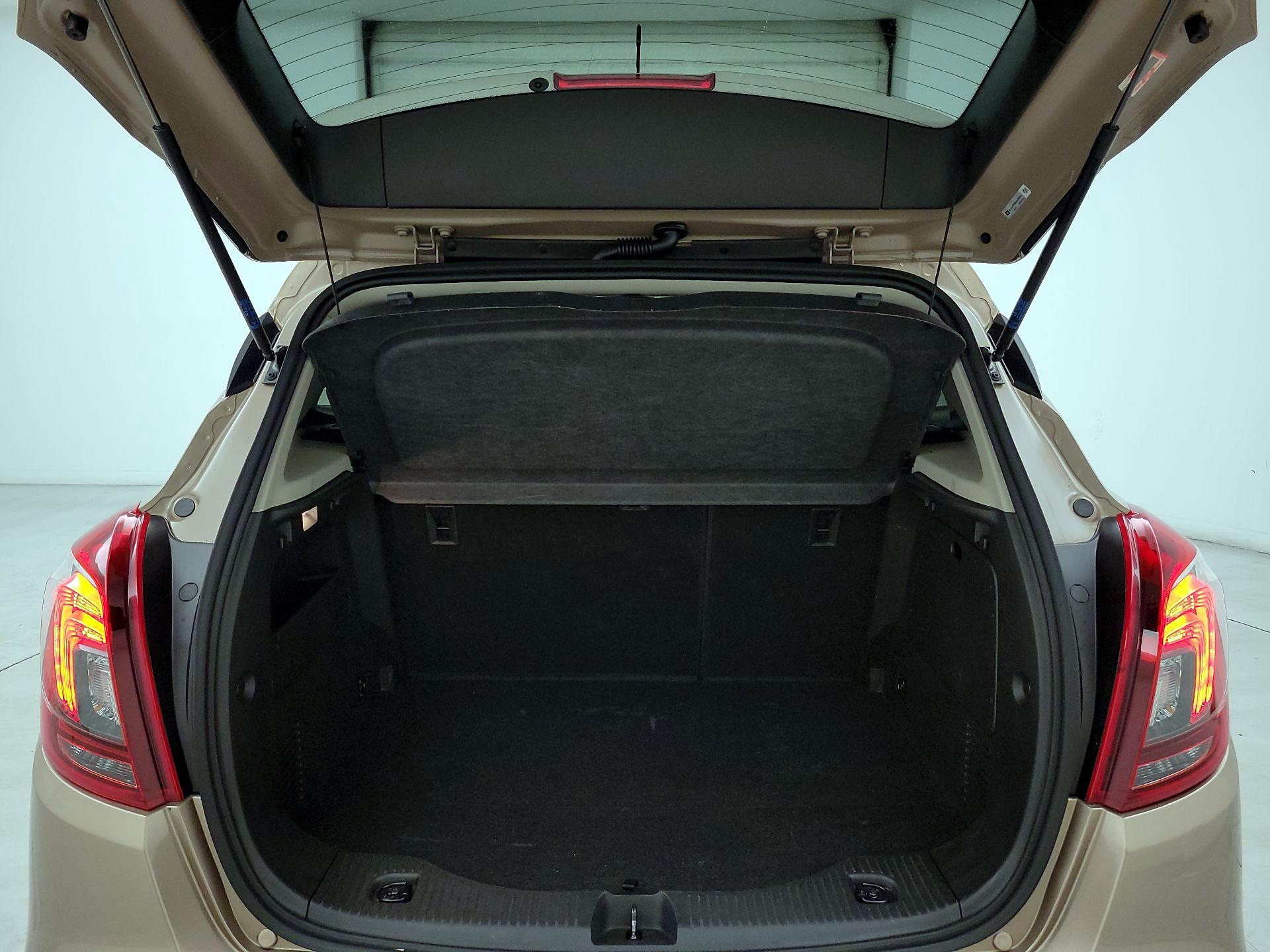 Thumbnail: 2019 Buick Encore - 19