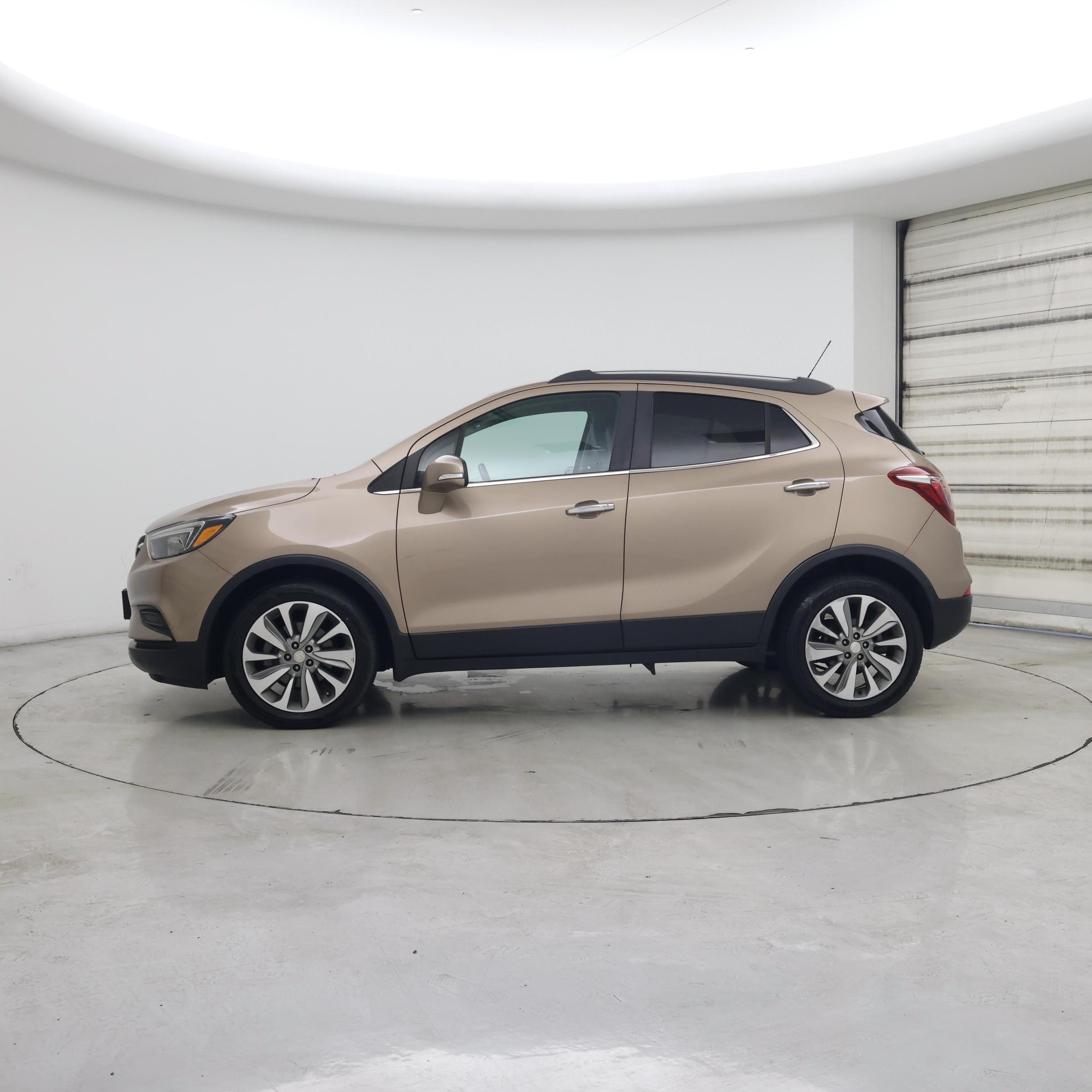 Thumbnail: 2019 Buick Encore - 3