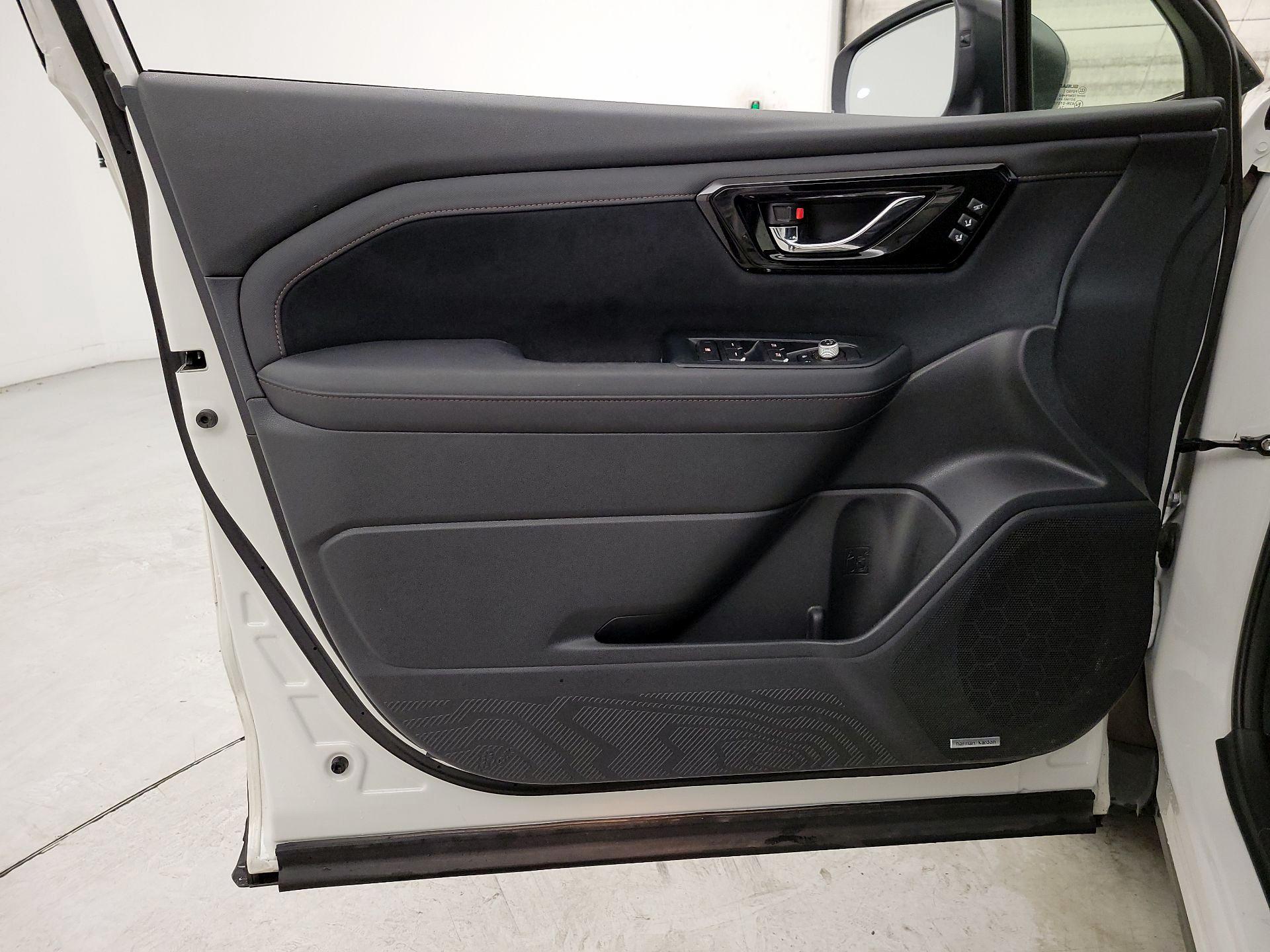 Thumbnail: 2025 Subaru Forester - 12