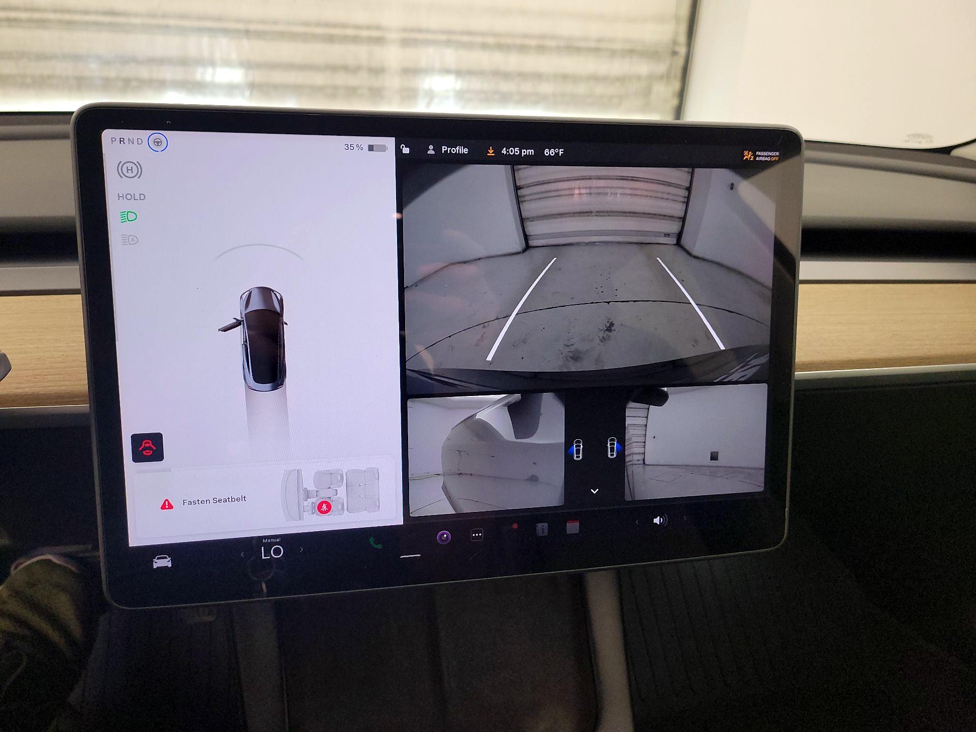 Thumbnail: 2022 Tesla Model 3 - 14