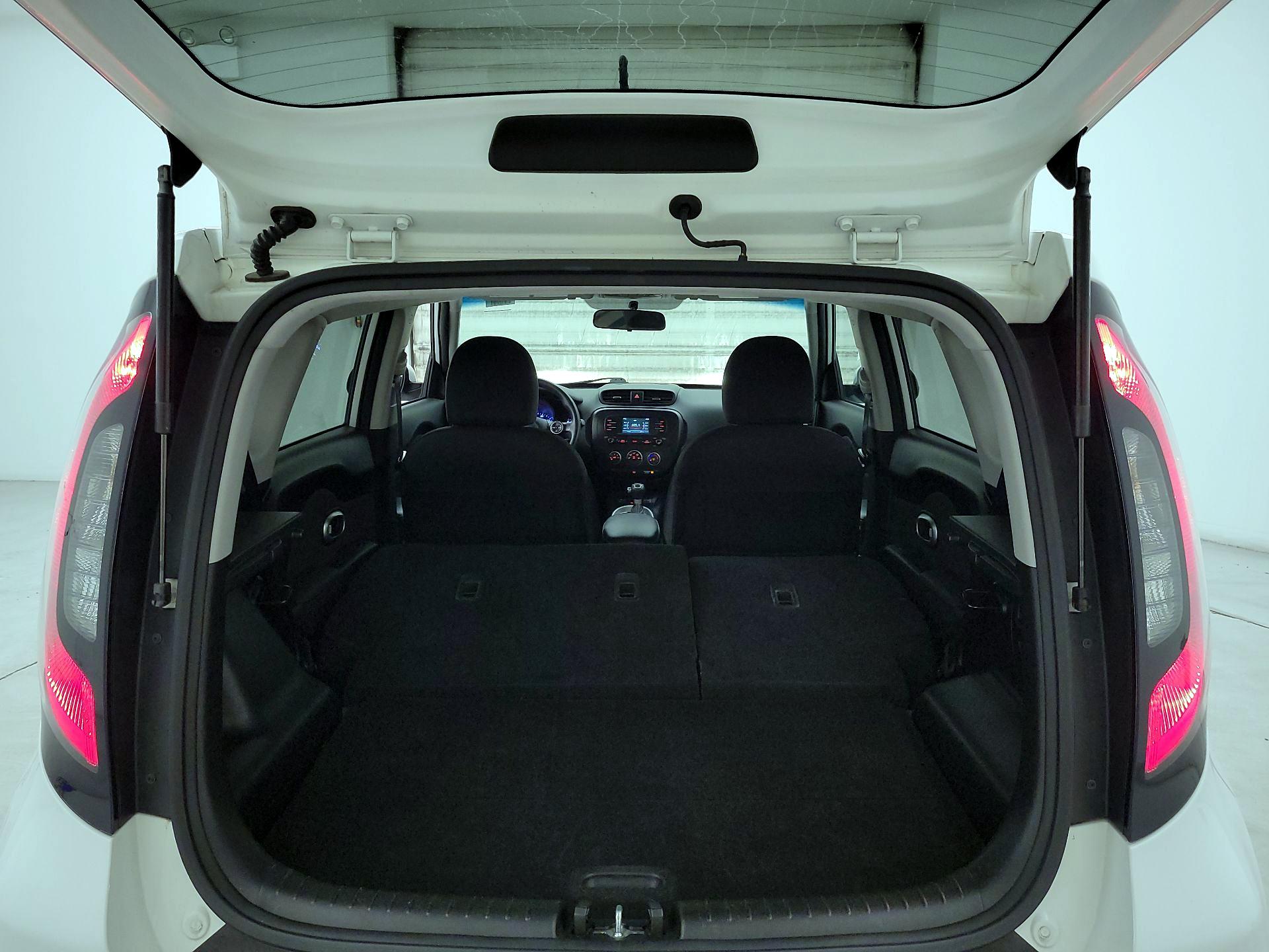 Thumbnail: 2016 Kia Soul - 20