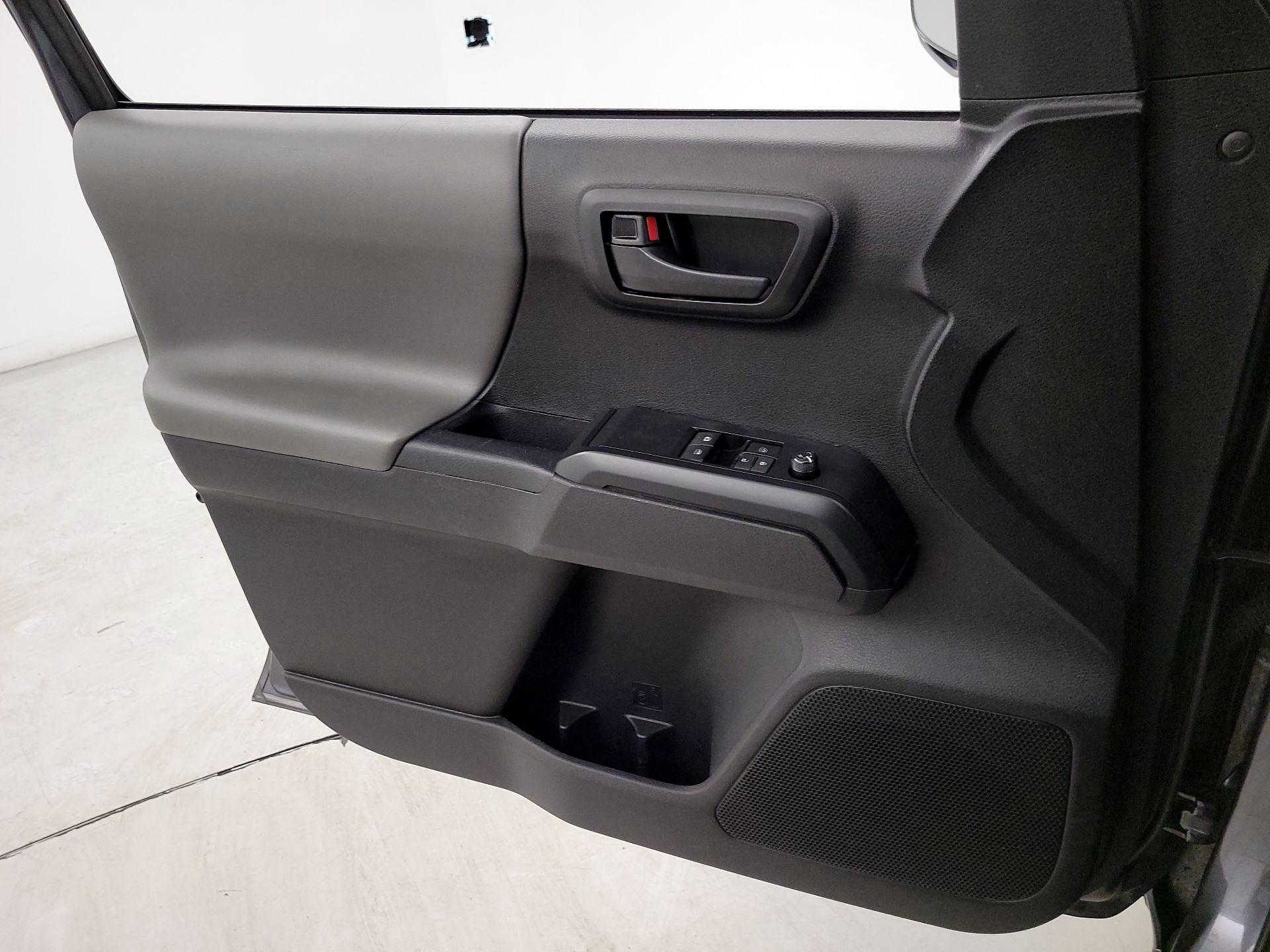 Thumbnail: 2023 Toyota Tacoma - 12