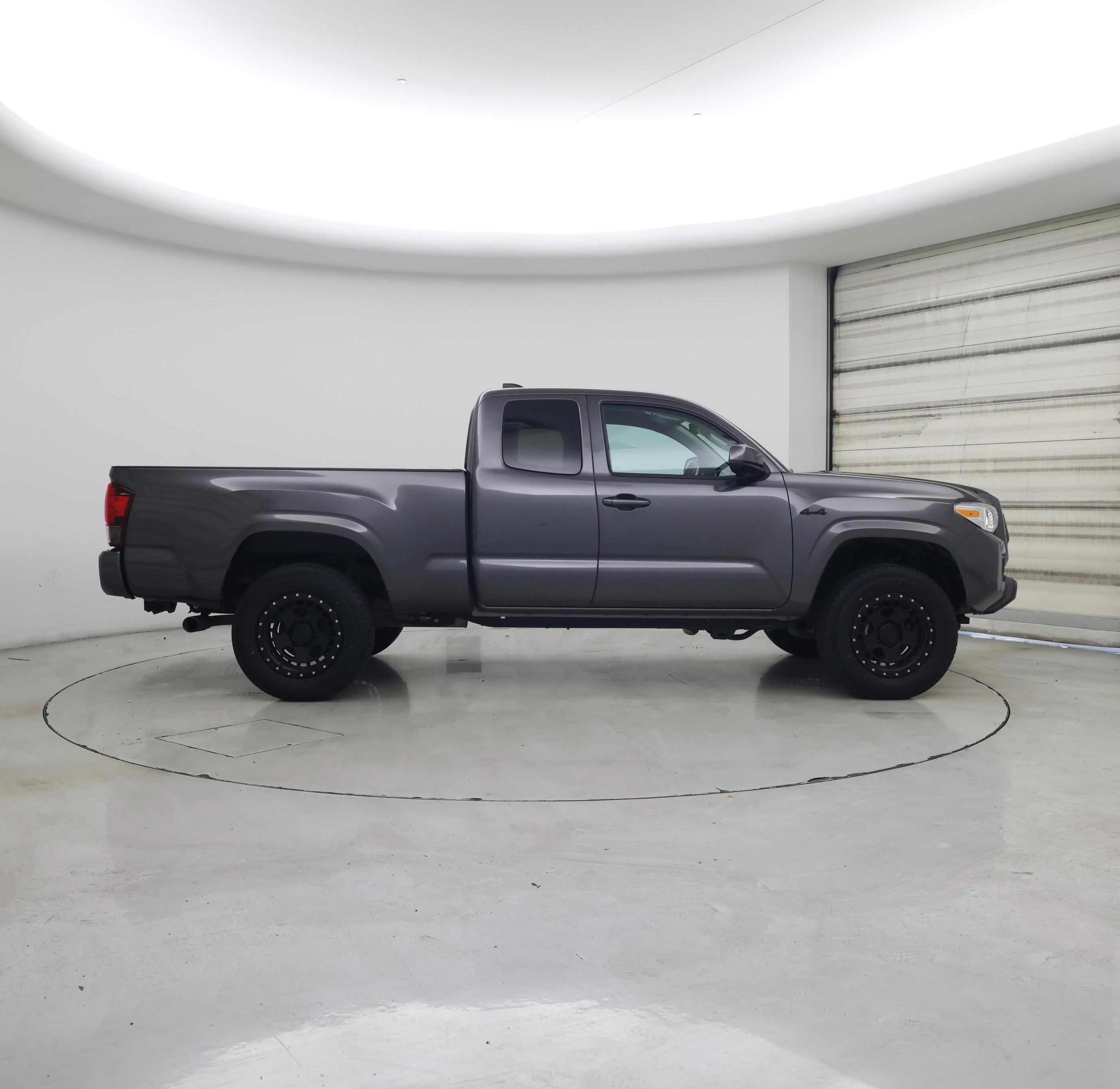 Thumbnail: 2023 Toyota Tacoma - 7