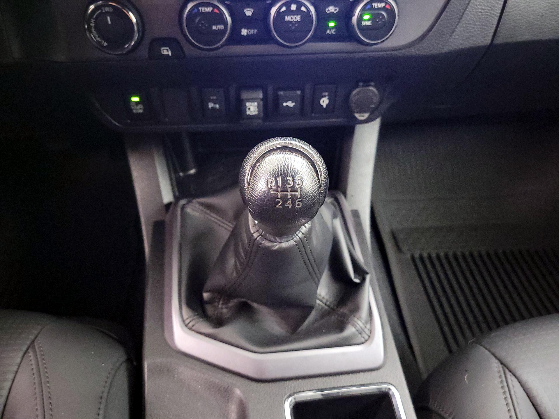 Thumbnail: 2023 Toyota Tacoma - 18