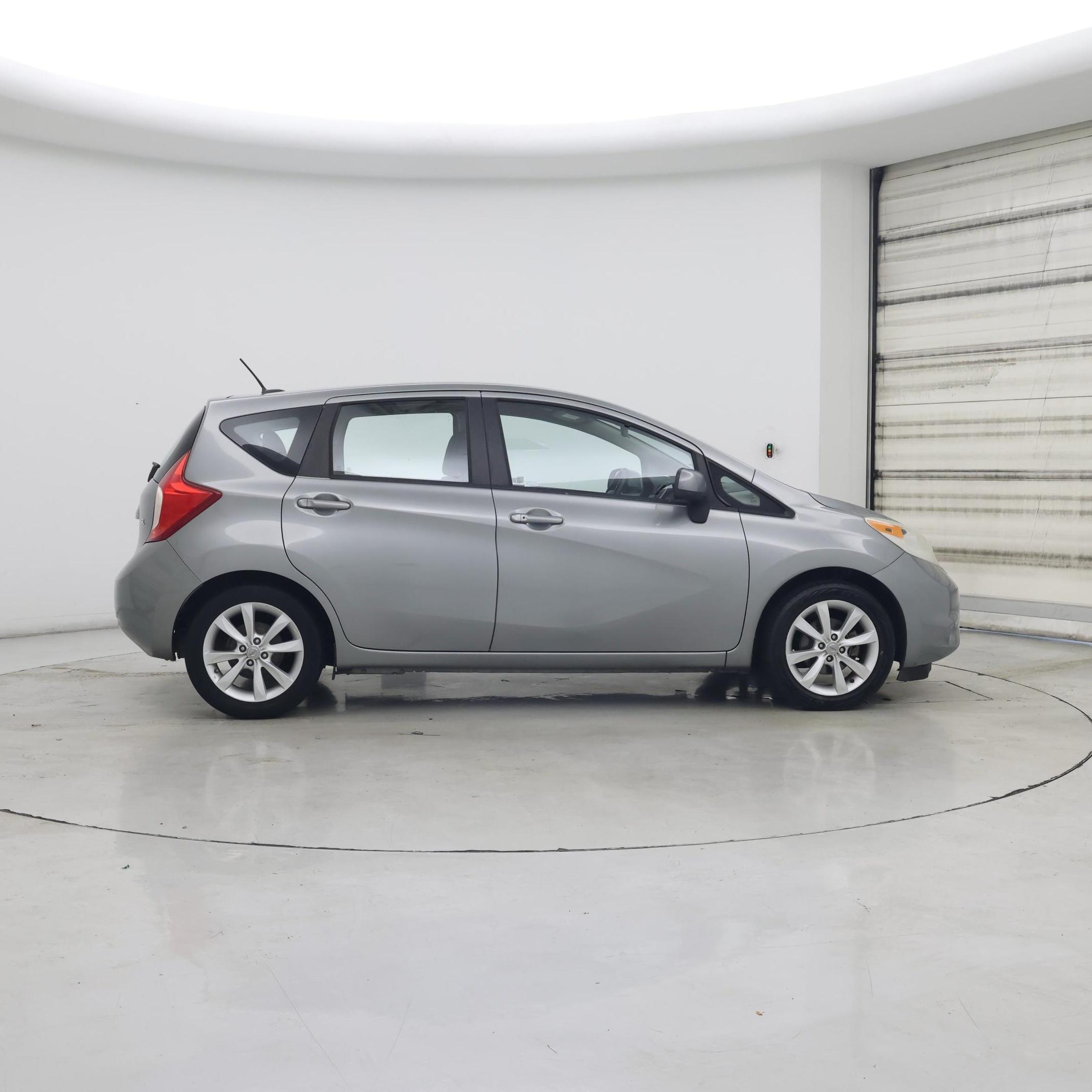 Thumbnail: 2014 Nissan Versa Note - 7
