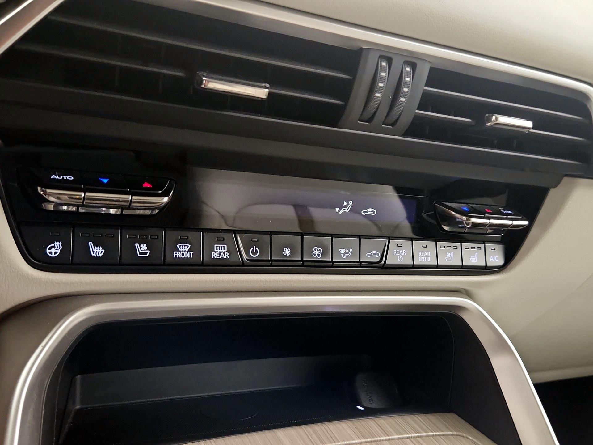 Thumbnail: 2024 Mazda CX-90 - 17