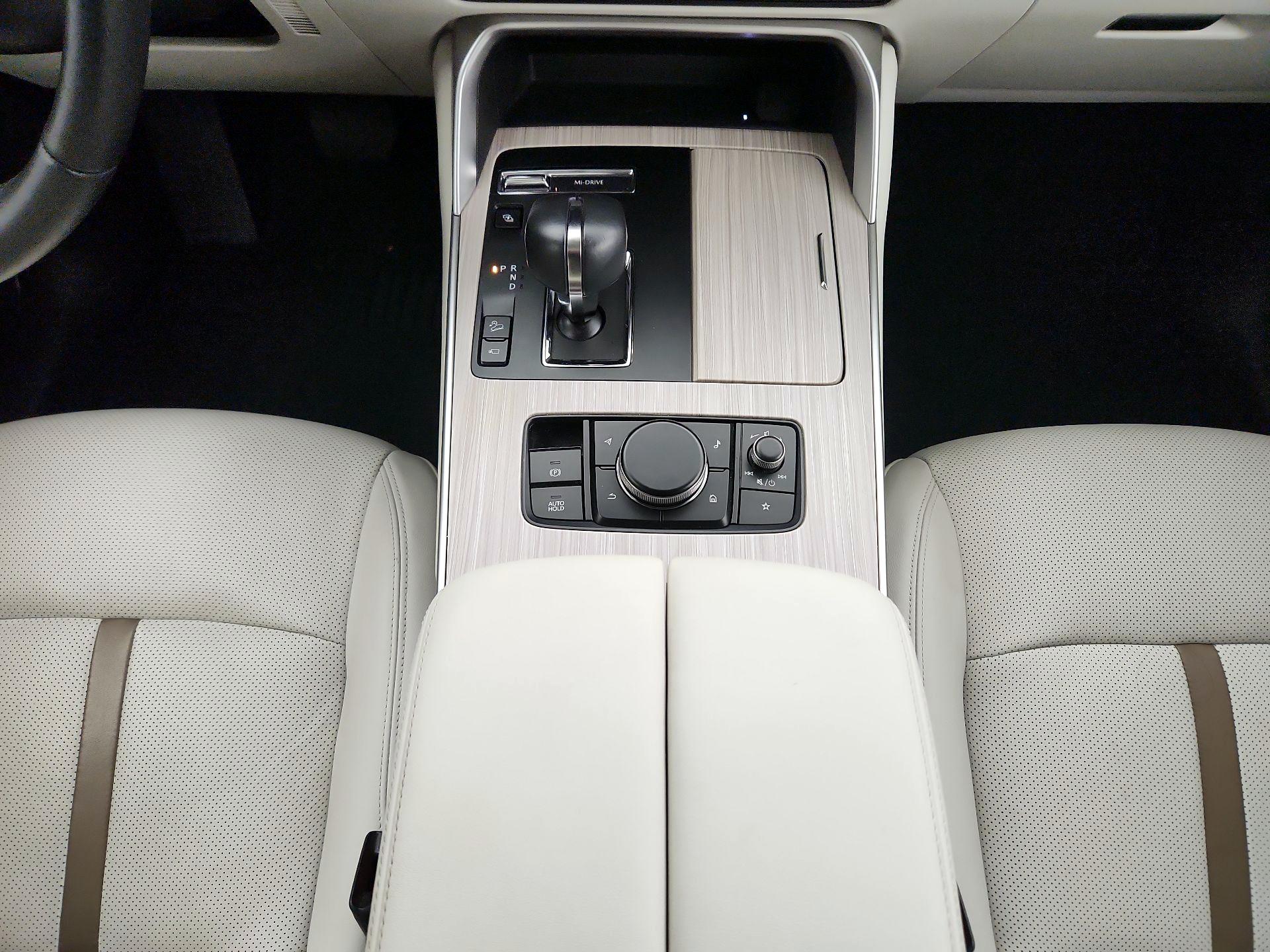 Thumbnail: 2024 Mazda CX-90 - 18