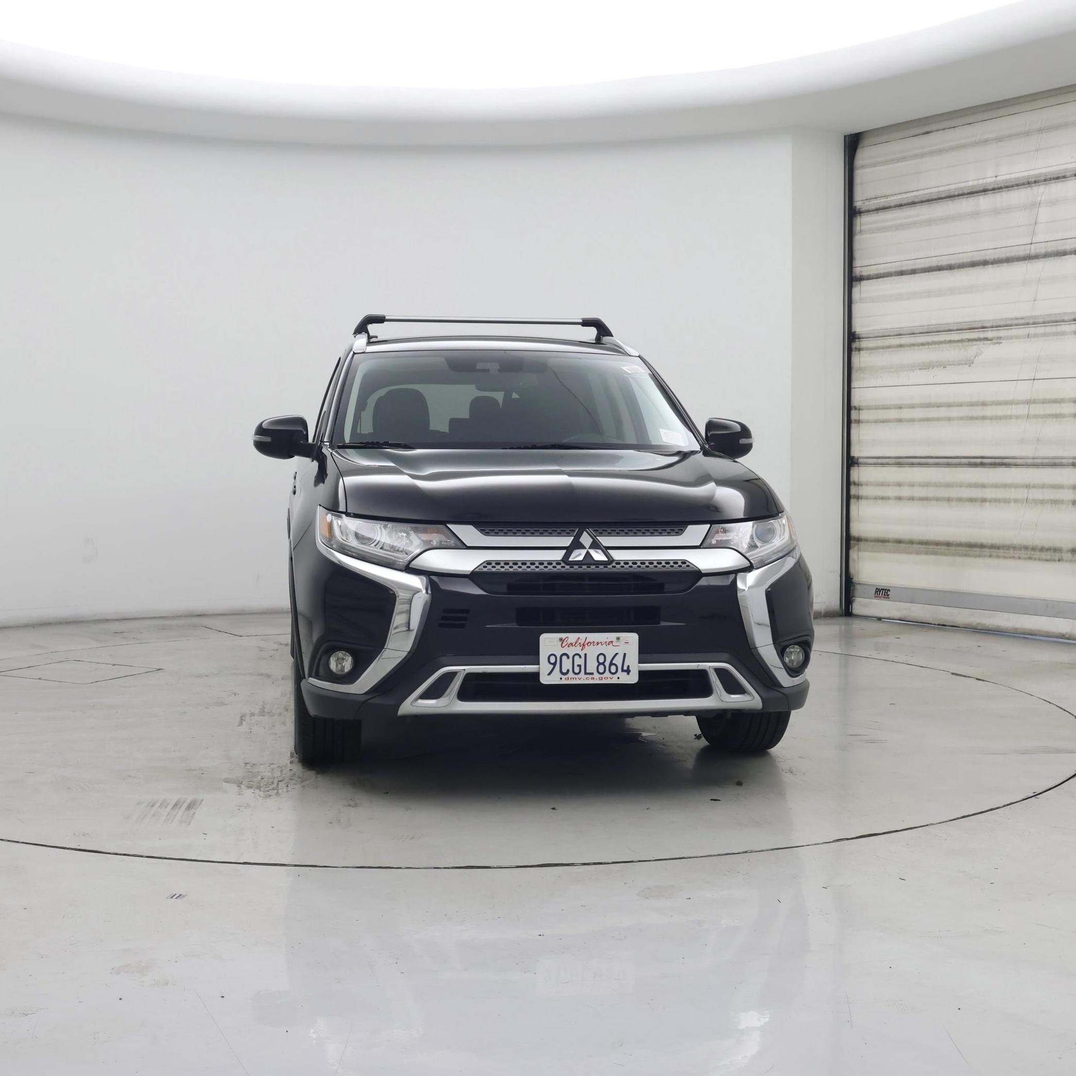 Thumbnail: 2020 Mitsubishi Outlander - 5