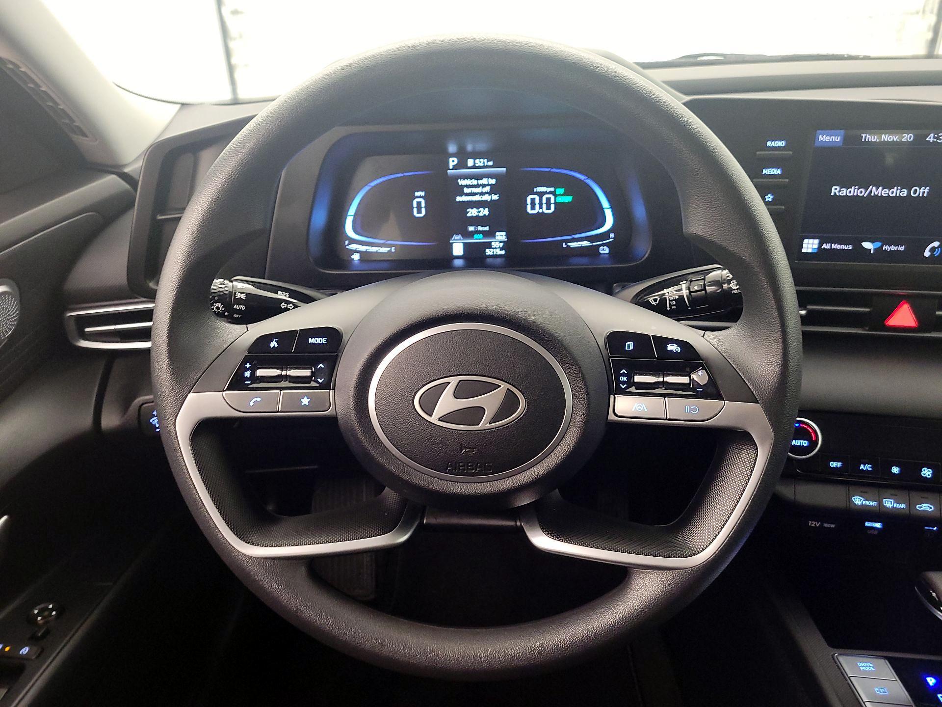 Thumbnail: 2025 Hyundai Elantra - 10