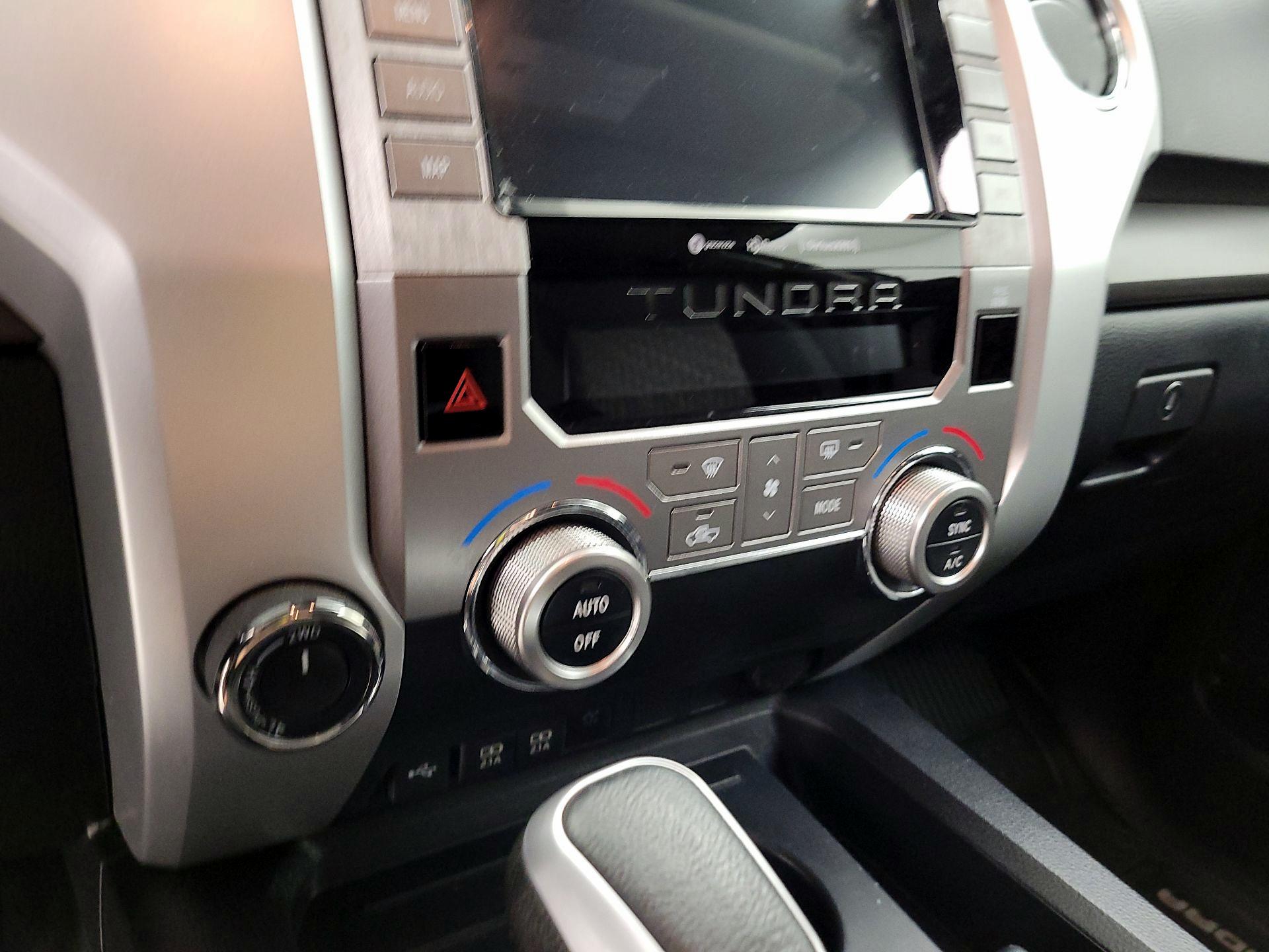 Thumbnail: 2020 Toyota Tundra - 17