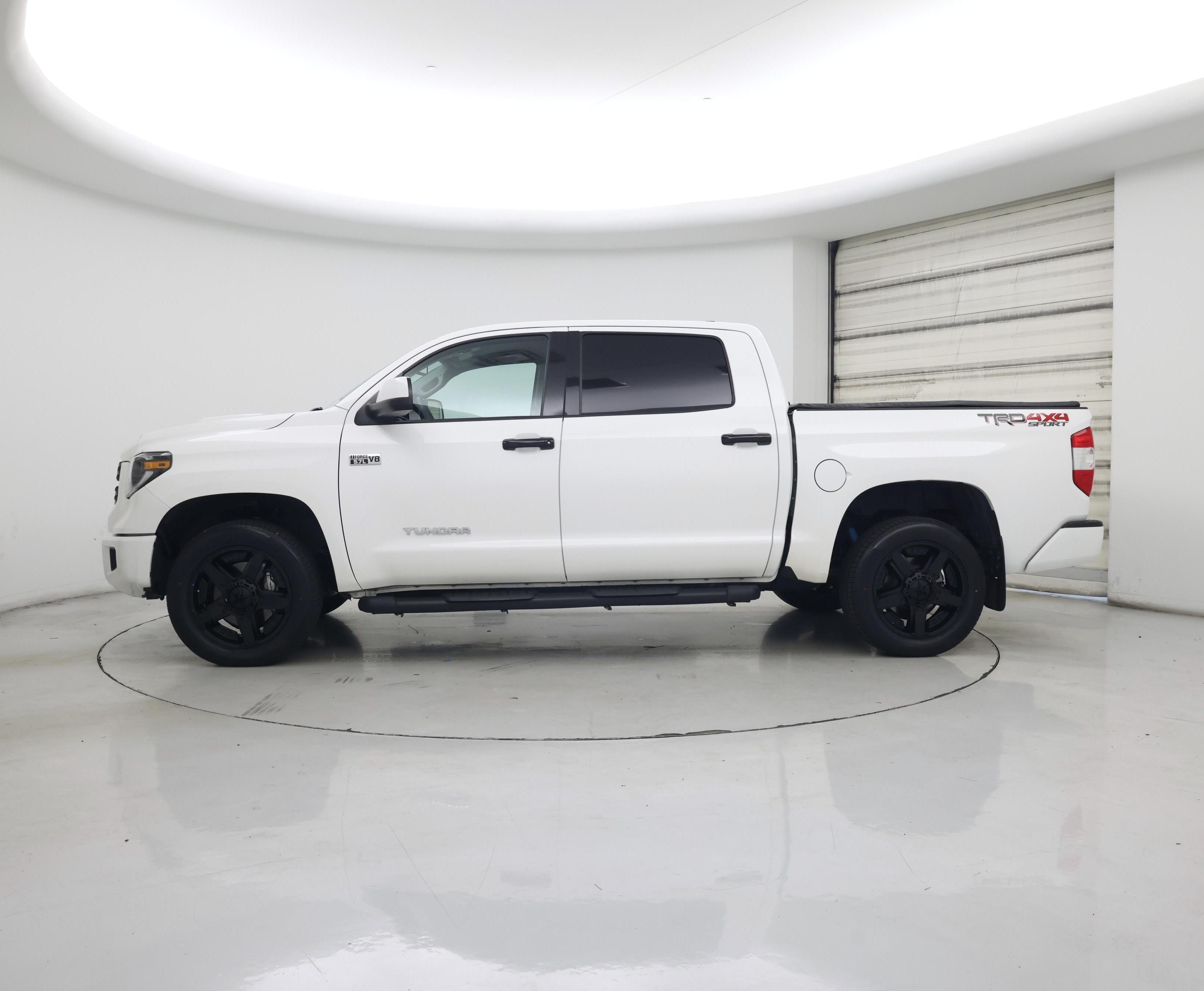 Thumbnail: 2020 Toyota Tundra - 3