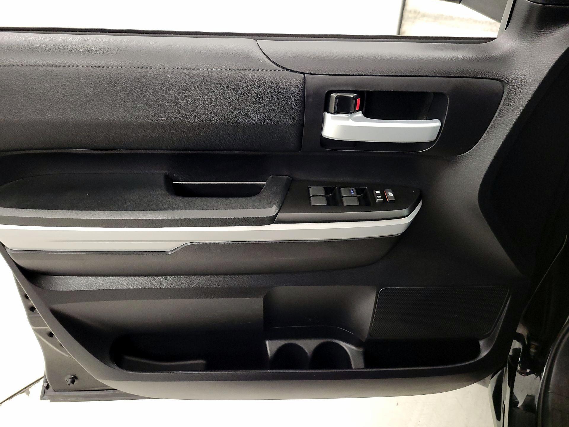 Thumbnail: 2020 Toyota Tundra - 12