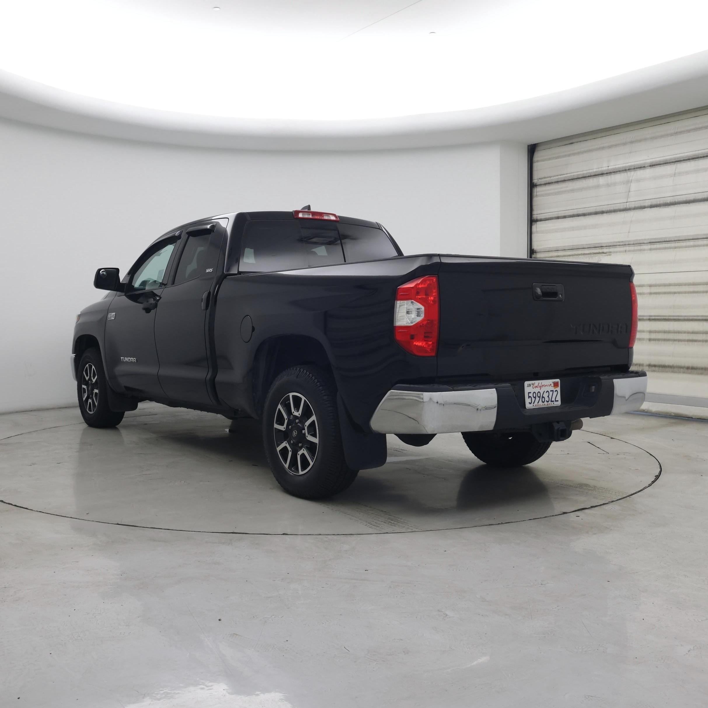 Thumbnail: 2020 Toyota Tundra - 2